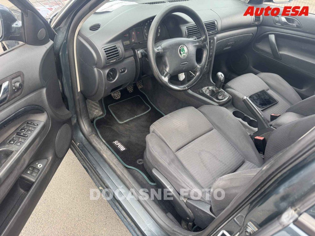 Škoda Superb, 1.9 TDi,ČR - fotka 3