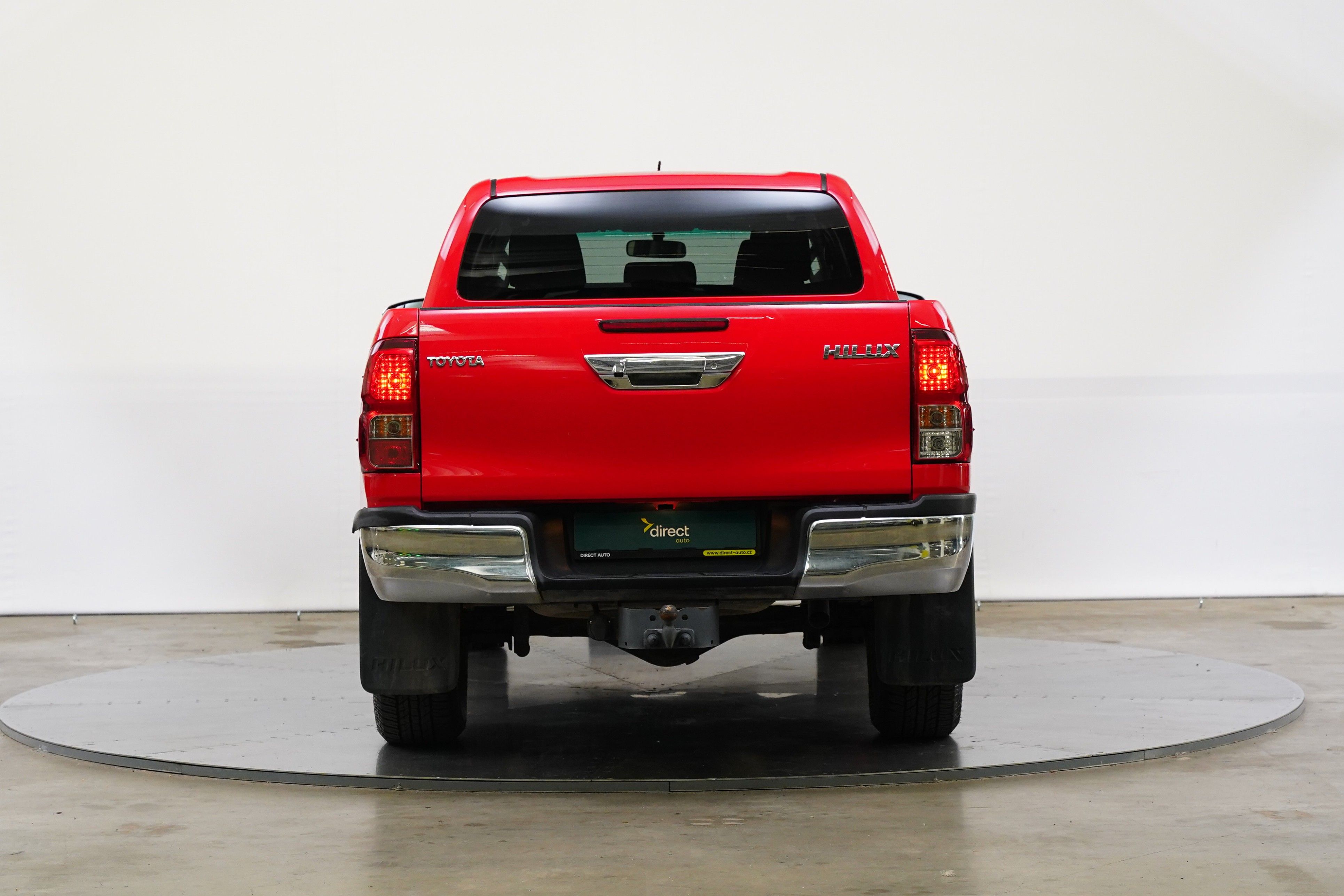 Toyota Hilux, 2.4 D-4D 110 kW 4X4 - fotka 6