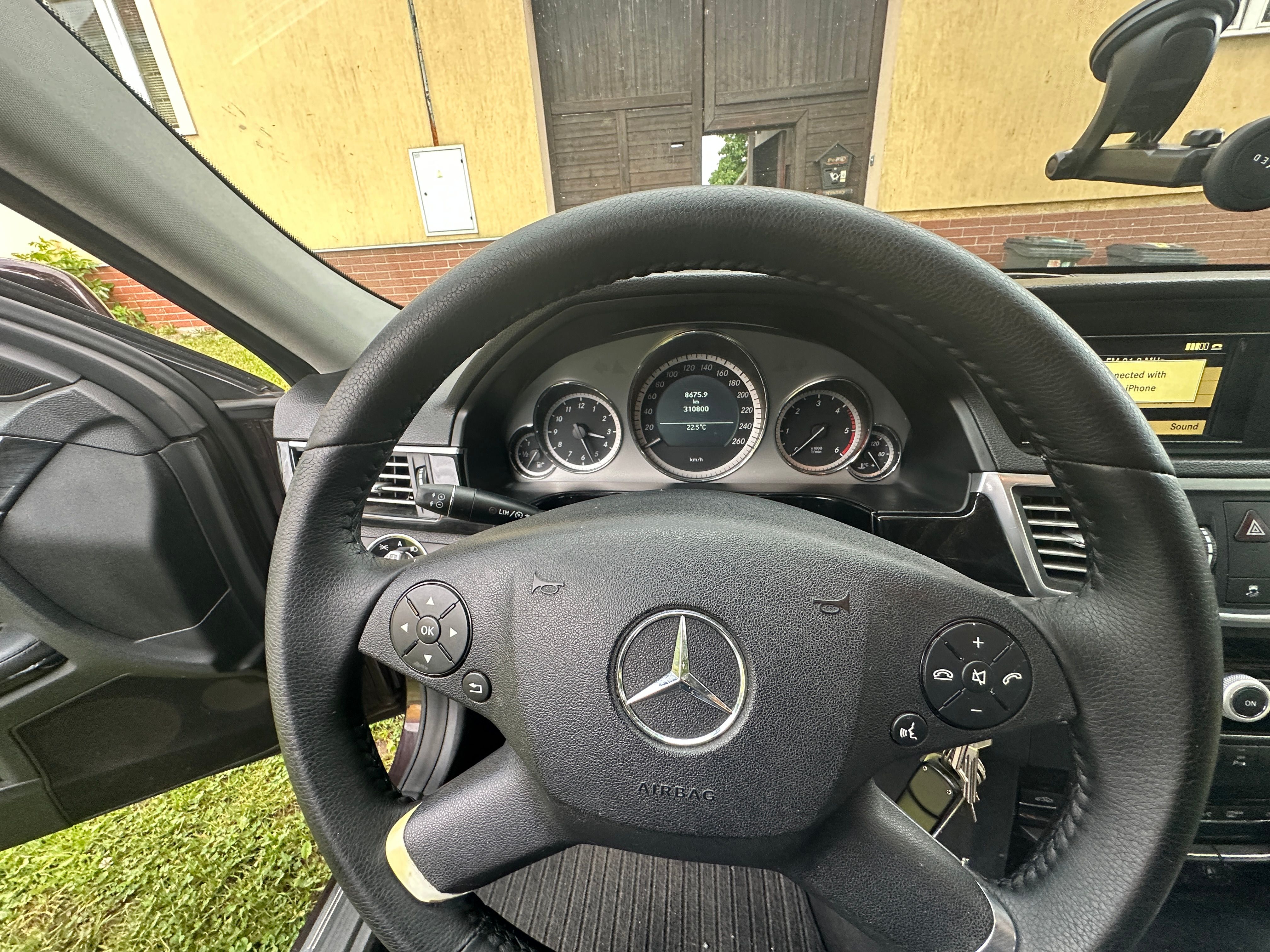 Mercedes-Benz Třídy E, Mercedes Benz 212, 2,2TD,100kw - fotka 3