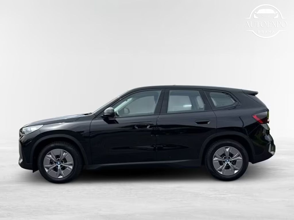 BMW iX1, xDrive30*Harman&Kardon - fotka 4