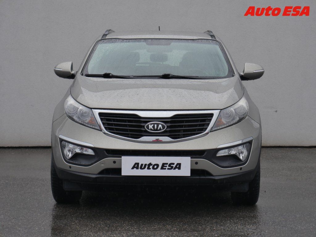 Kia Sportage, 2.0 CRDi 4x4,ČR,autoAC - fotka 2