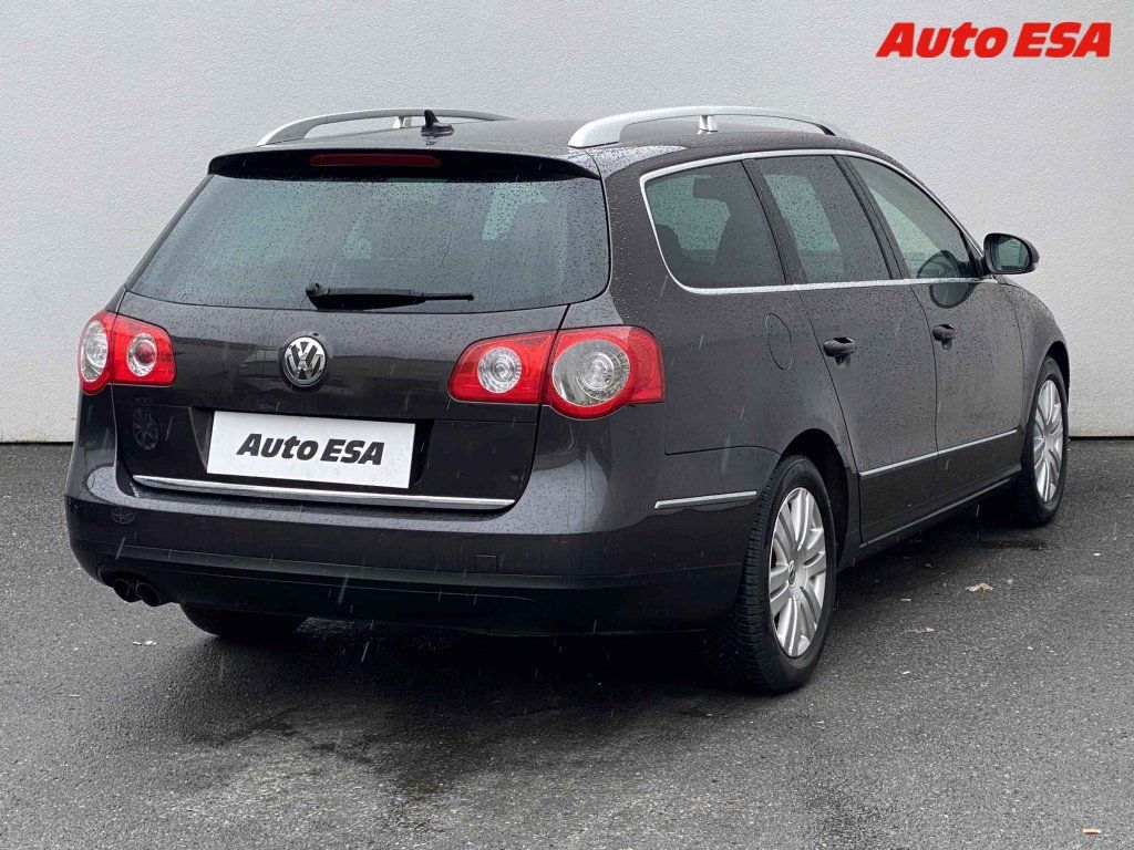 Volkswagen Passat, 2.0 TDI - fotka 4