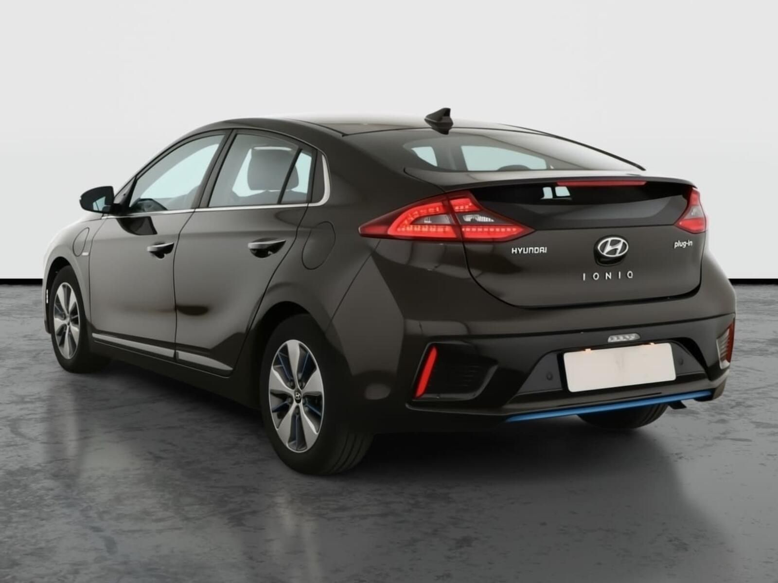 Hyundai Ioniq, Plug-in-Hybrid, Automat - fotka 4