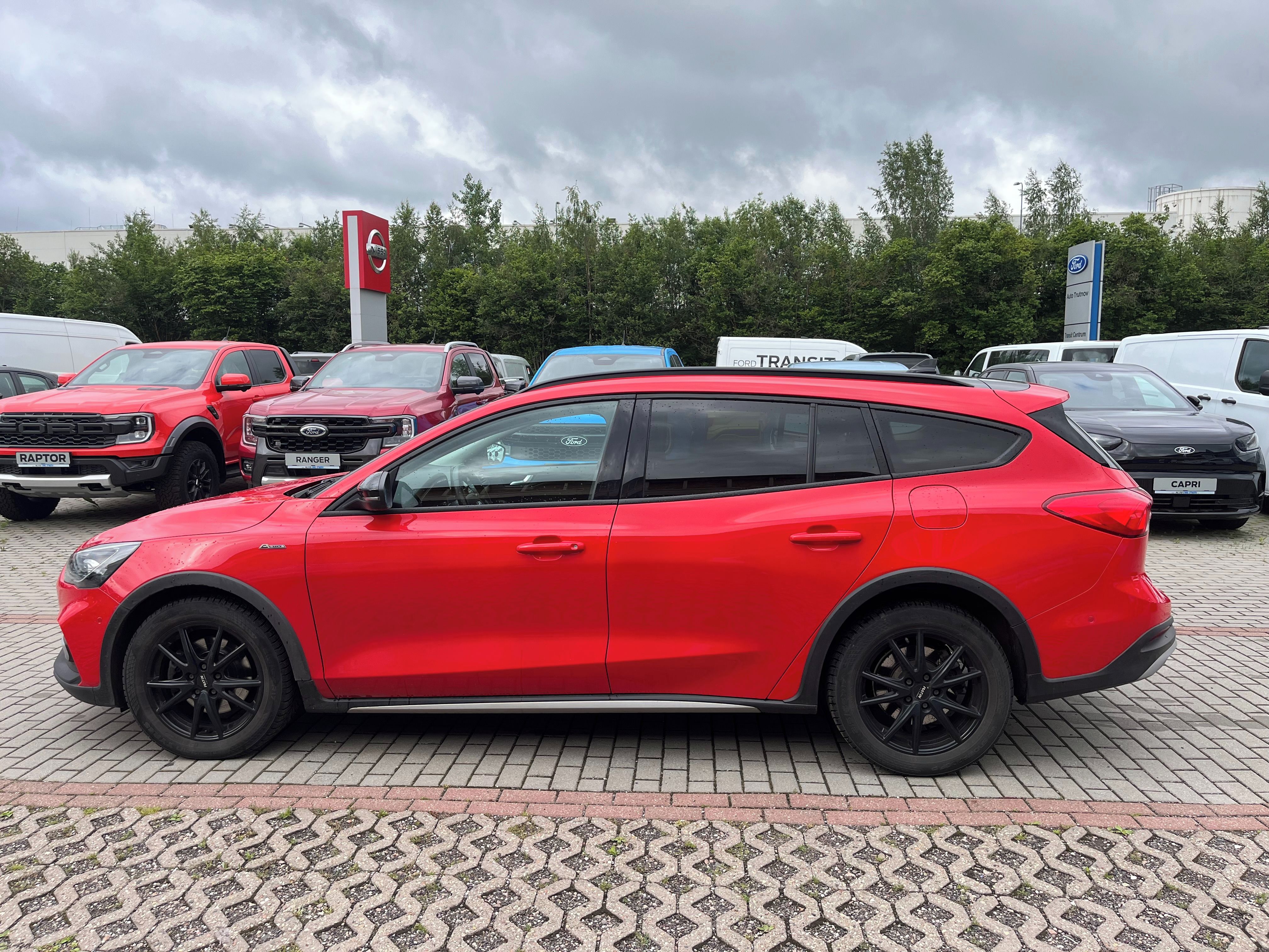 Ford Focus, 1.5 EcoBoost 110 kW Active - fotka 2