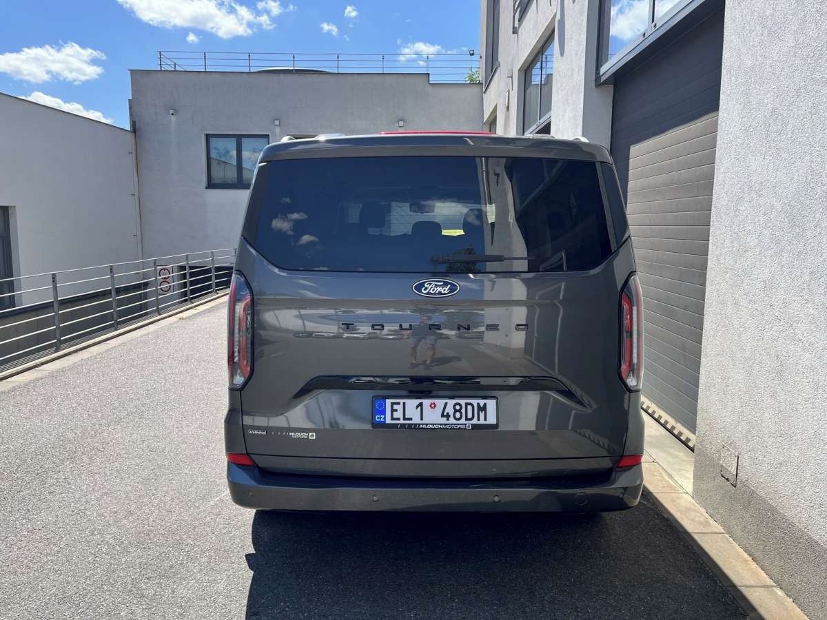 Ford Tourneo Custom, Titanium L1, 2.5 PHEV, ČR, DPH - fotka 5