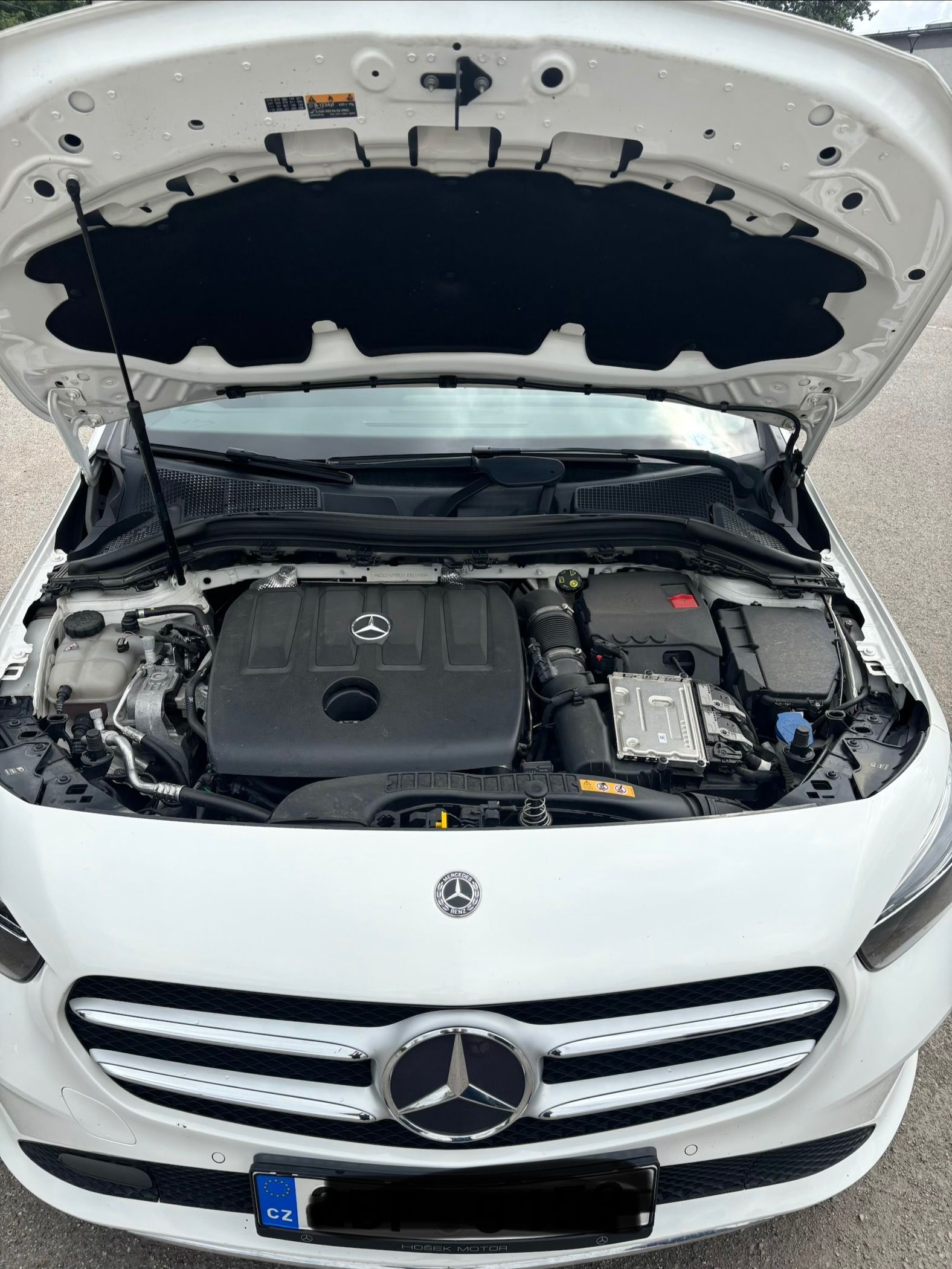 Mercedes-Benz Třídy B, B 180D, 66 400 km,Automat - fotka 3