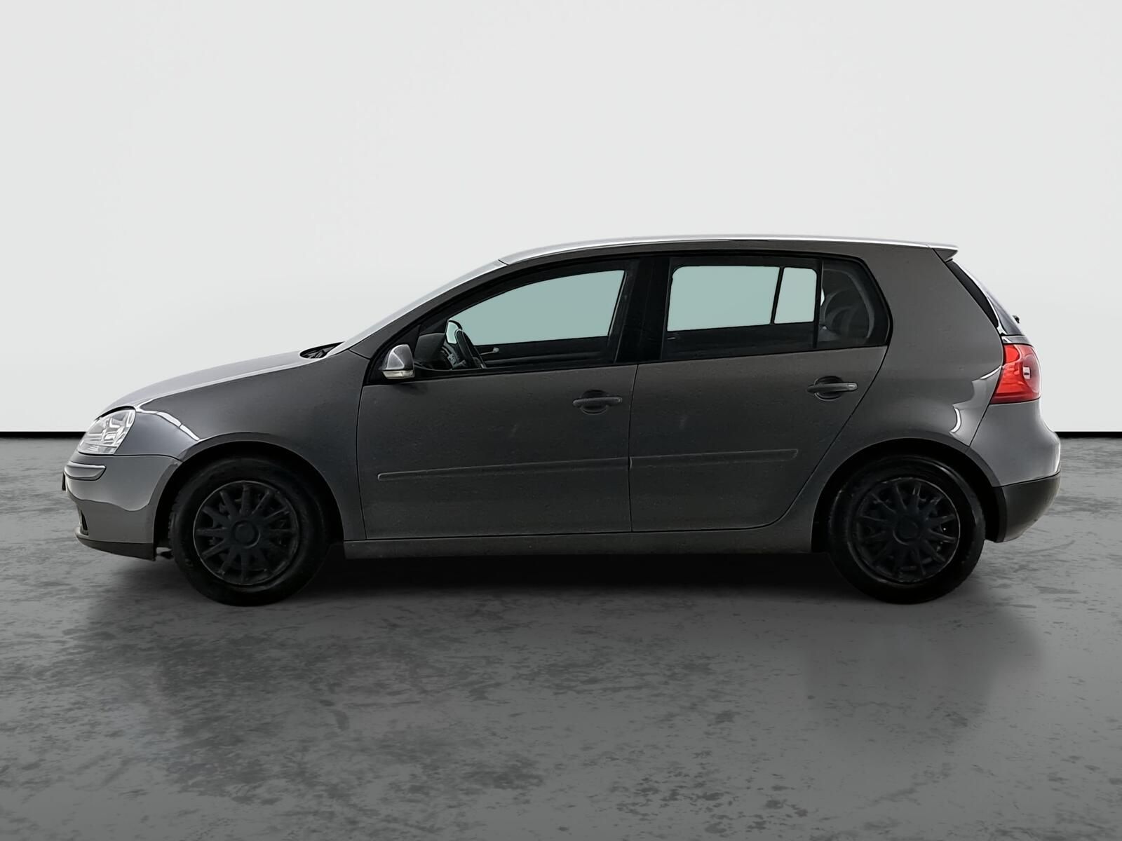 Volkswagen Golf, 1.6, Klima, oblíbený vůz - fotka 3