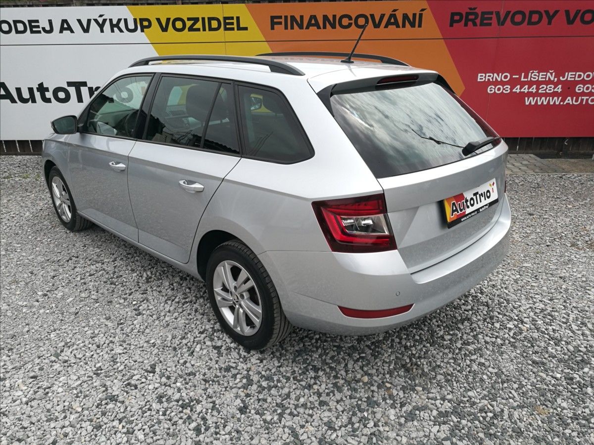 Škoda Fabia, 1,0 TSI 1.majitel kombi - fotka 4