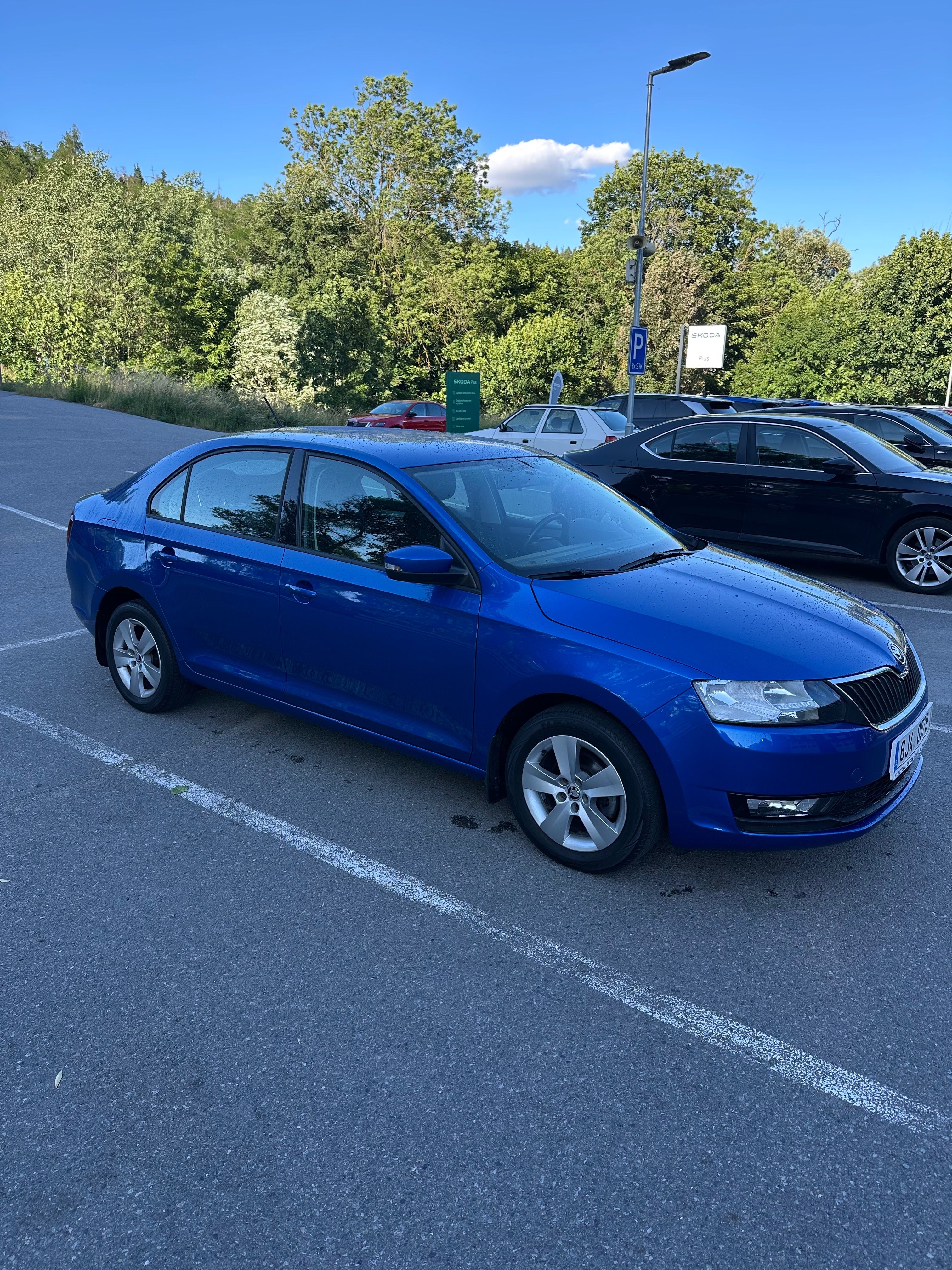 Škoda Rapid, Rapid Ambition Plus 1.0 TSI - fotka 2