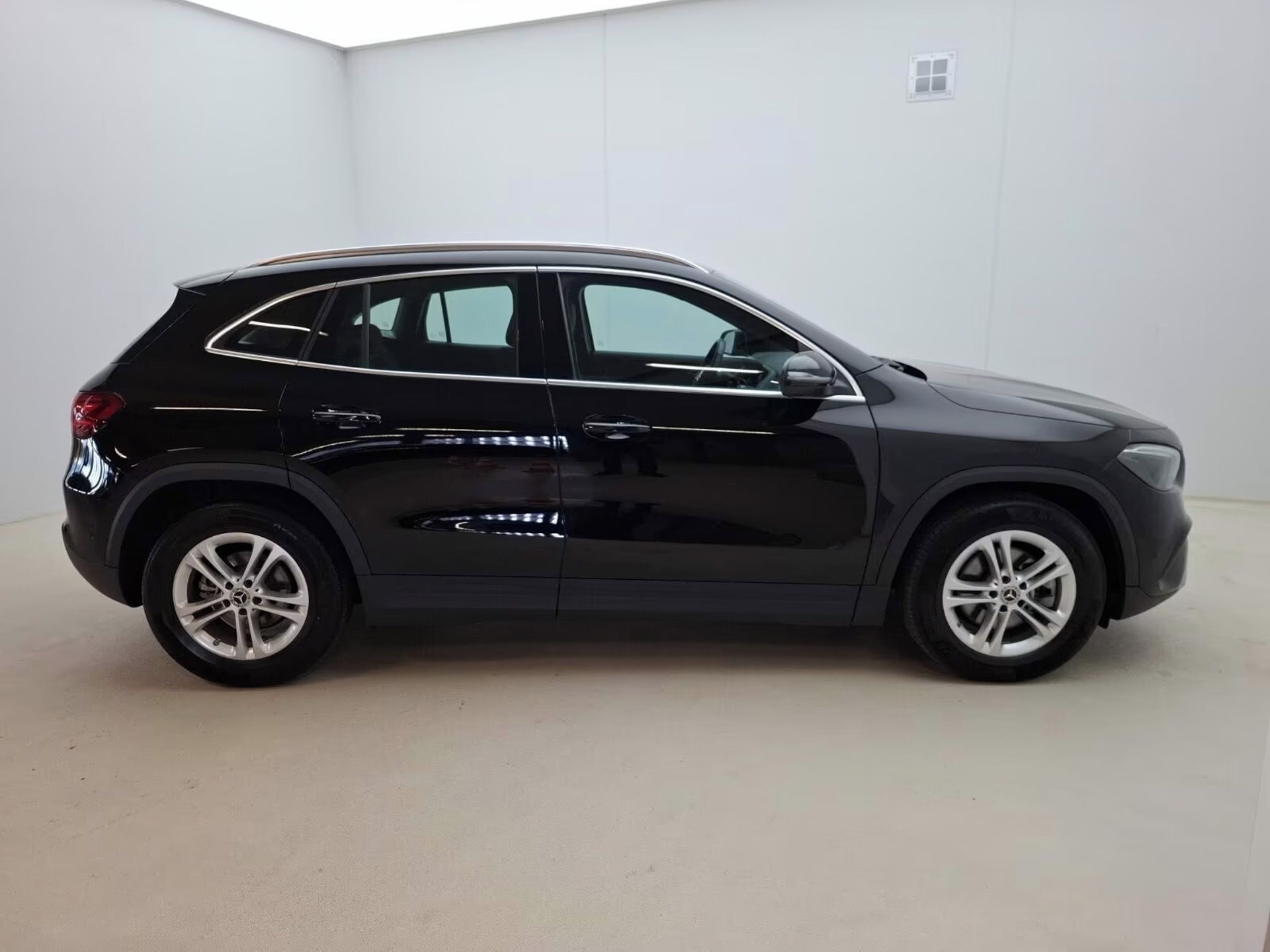 Mercedes-Benz GLA, 200 Kamera LED DAB - fotka 3