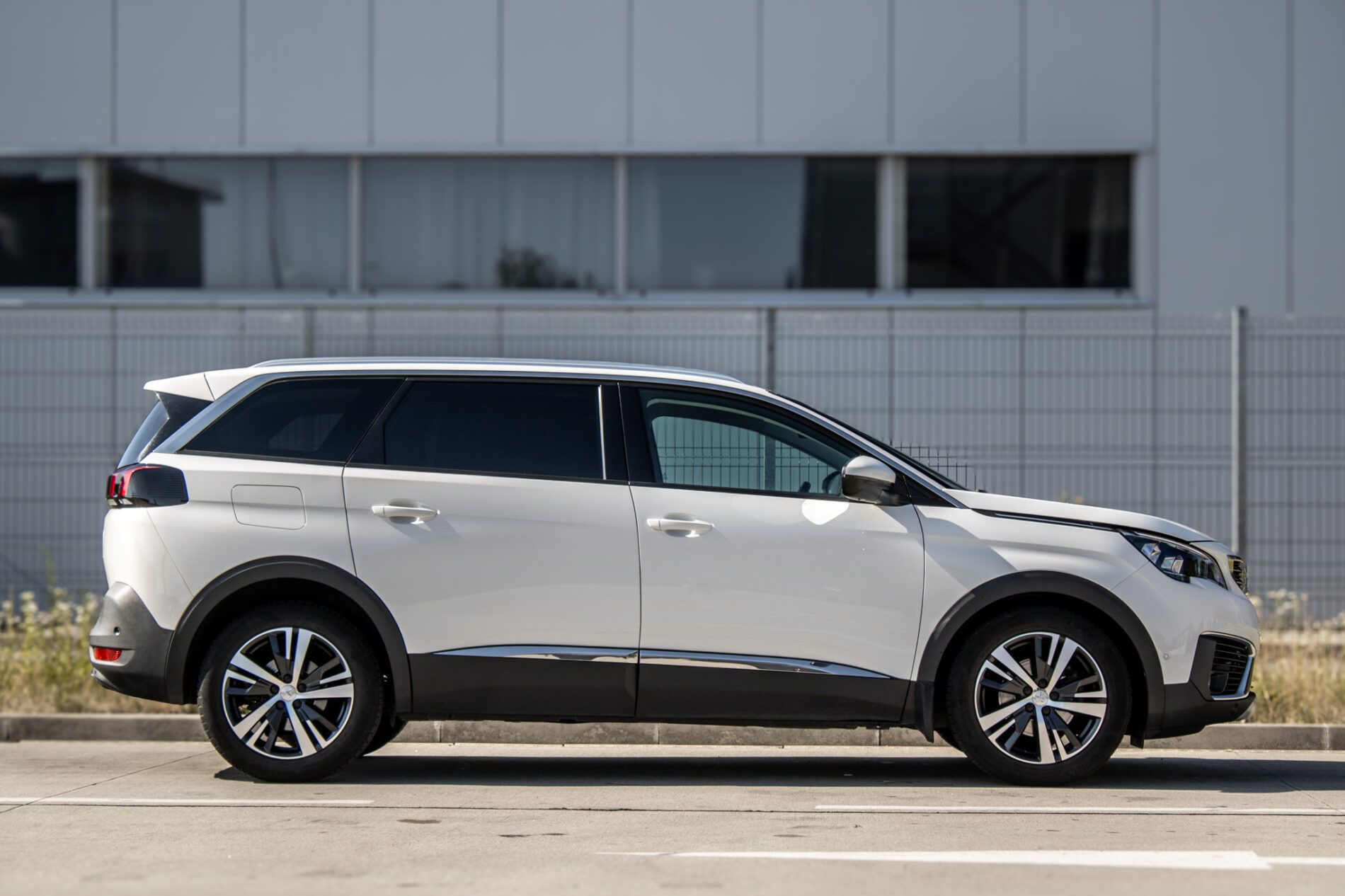 Peugeot 5008 - fotka 4