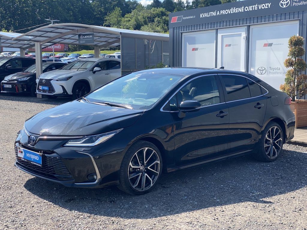 Toyota Corolla, 1.8HEV, ČR, Executive, DPH - fotka 4