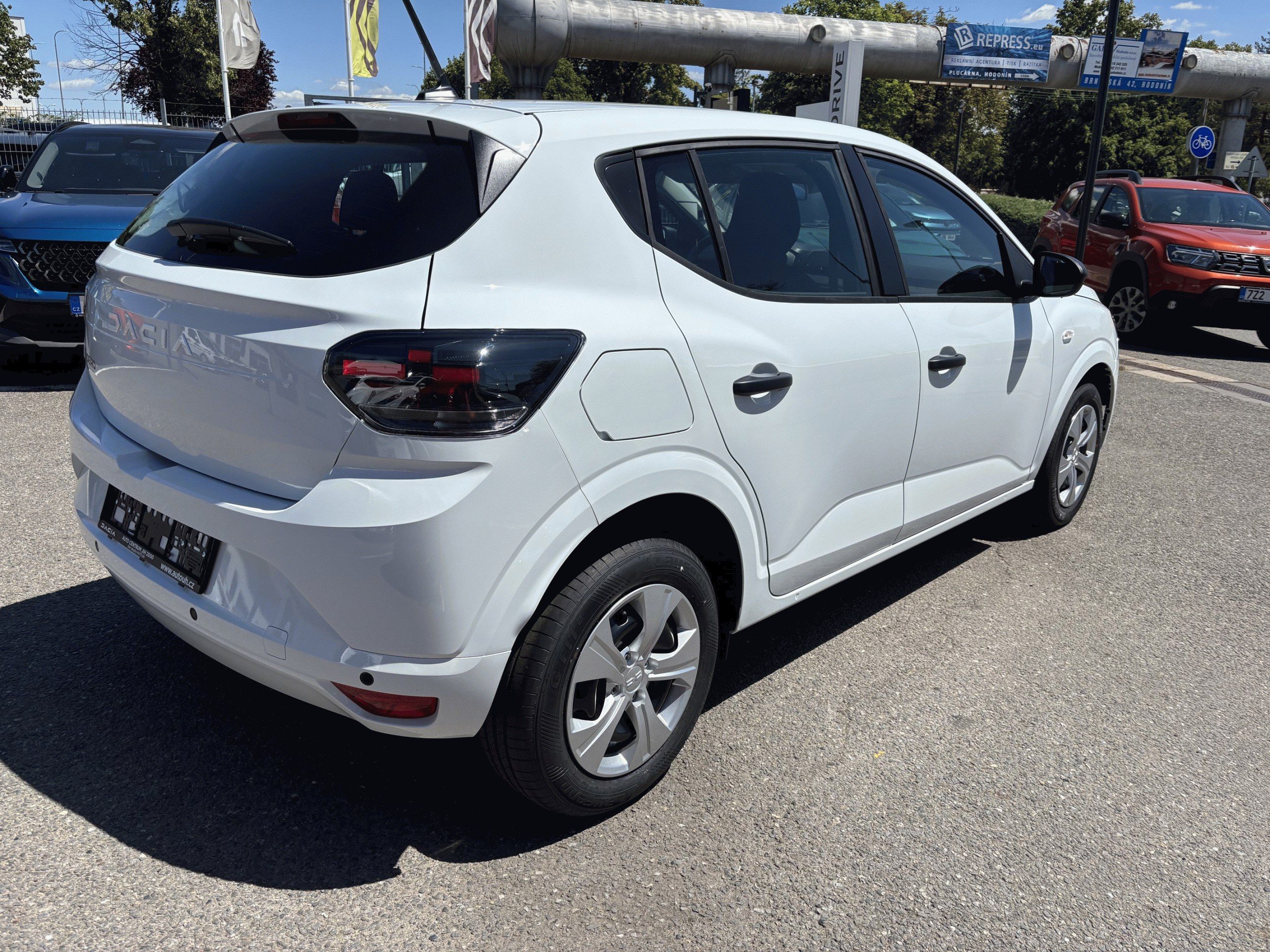 Dacia Sandero, Essential TCe 100