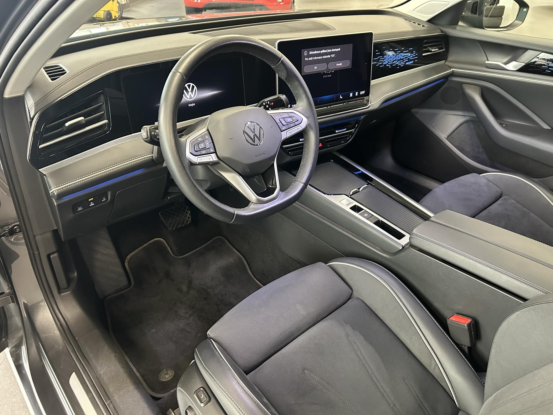 Volkswagen Passat, 2.0TDi DSG ELEGANCE LED 110kW - fotka 6