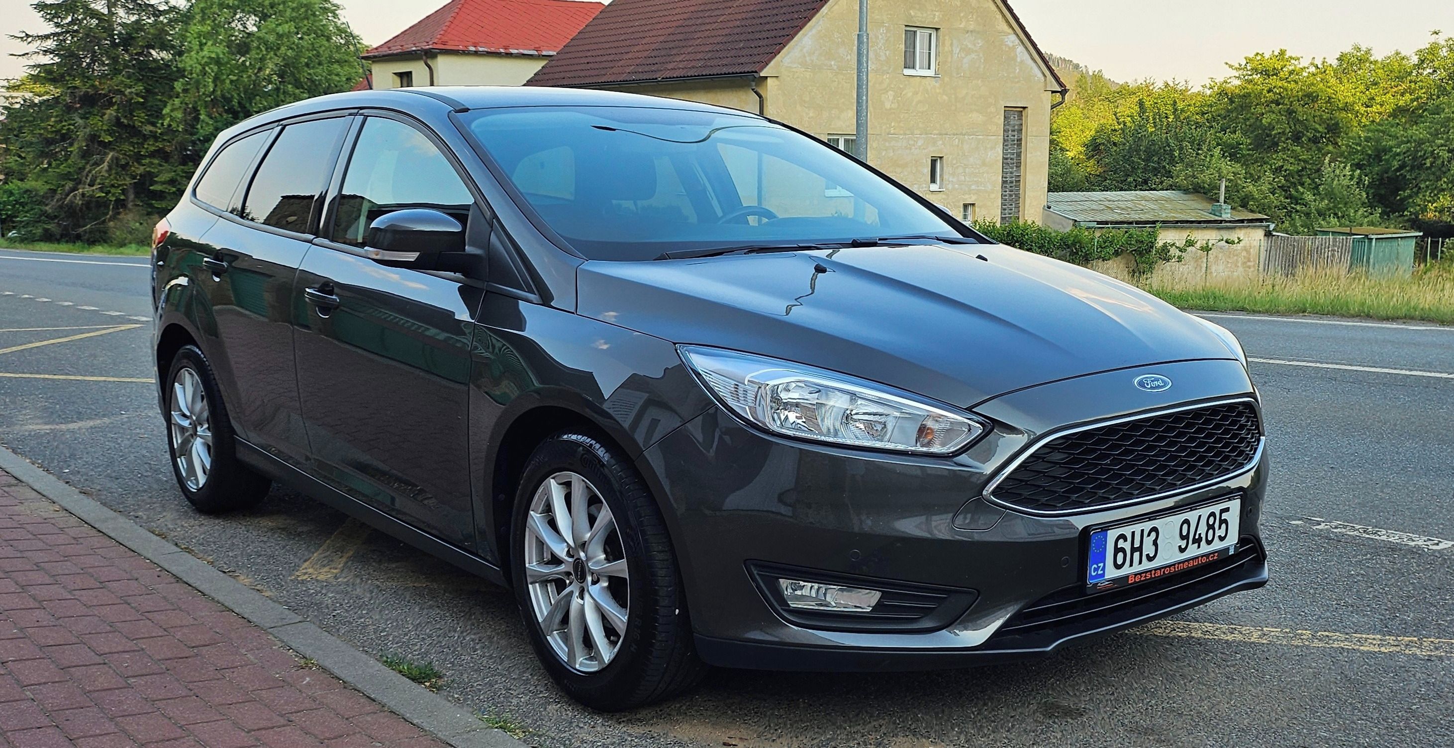 Ford Focus, 1.6 Ti-VCT, po servisu - fotka 2