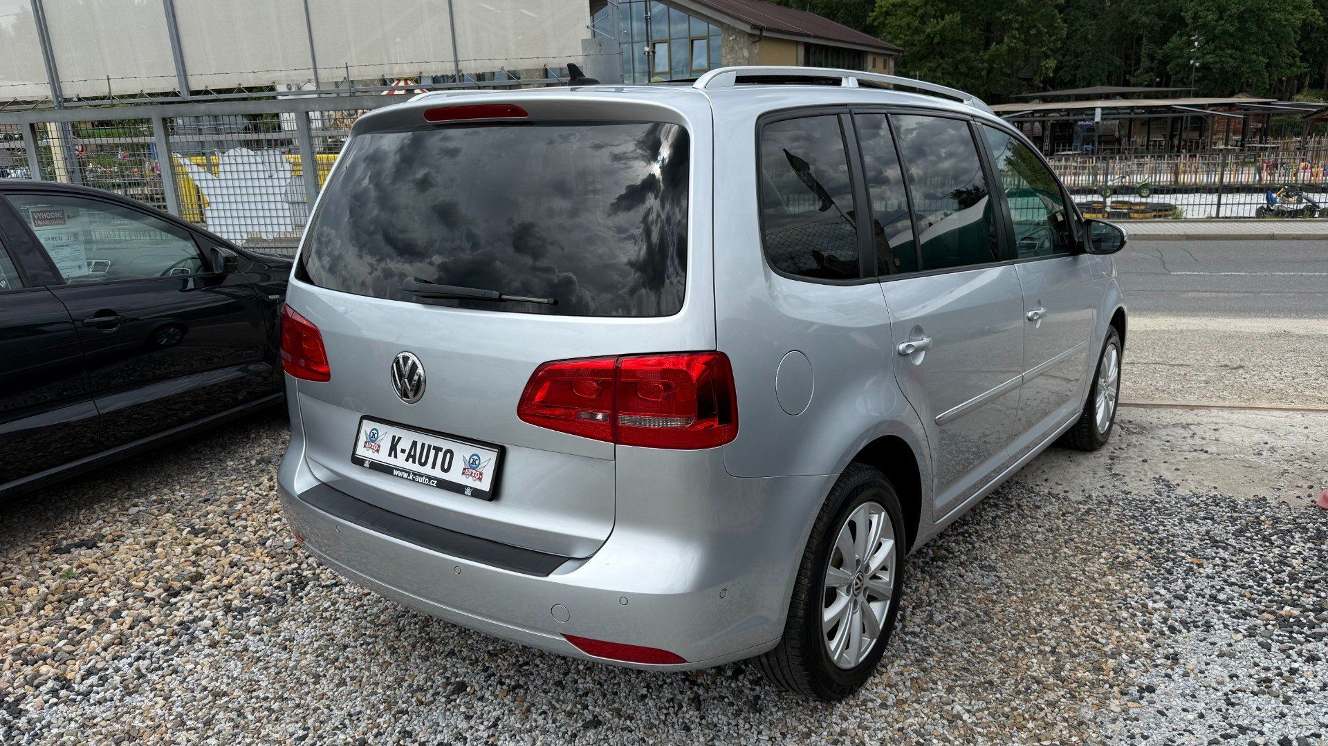 Volkswagen Touran, 2.0TDi 130kW *Tažné*Navi*DSG* - fotka 4