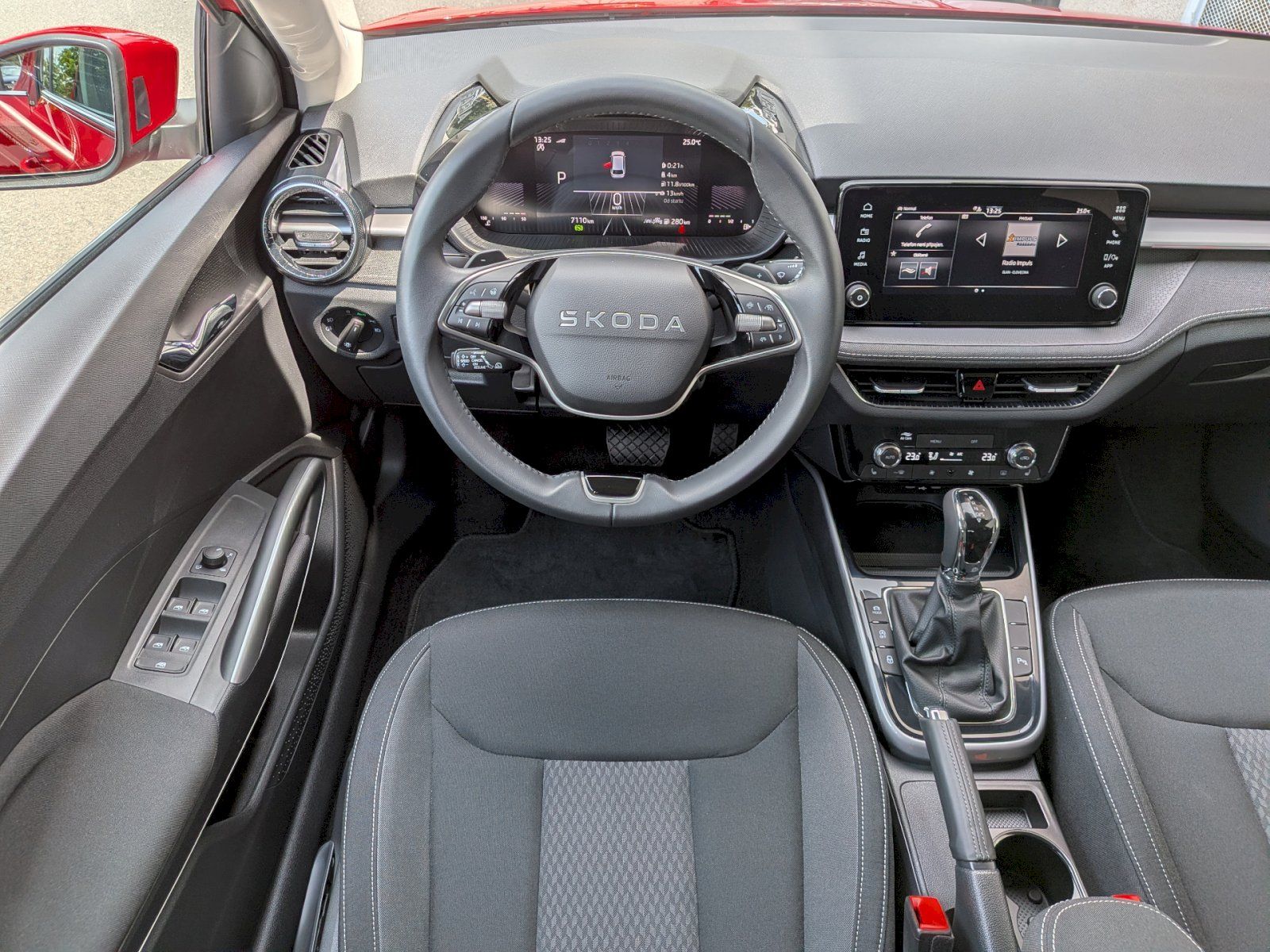 Škoda Fabia, SELEC  1.0 TSi / 85kW / A7 - fotka 5