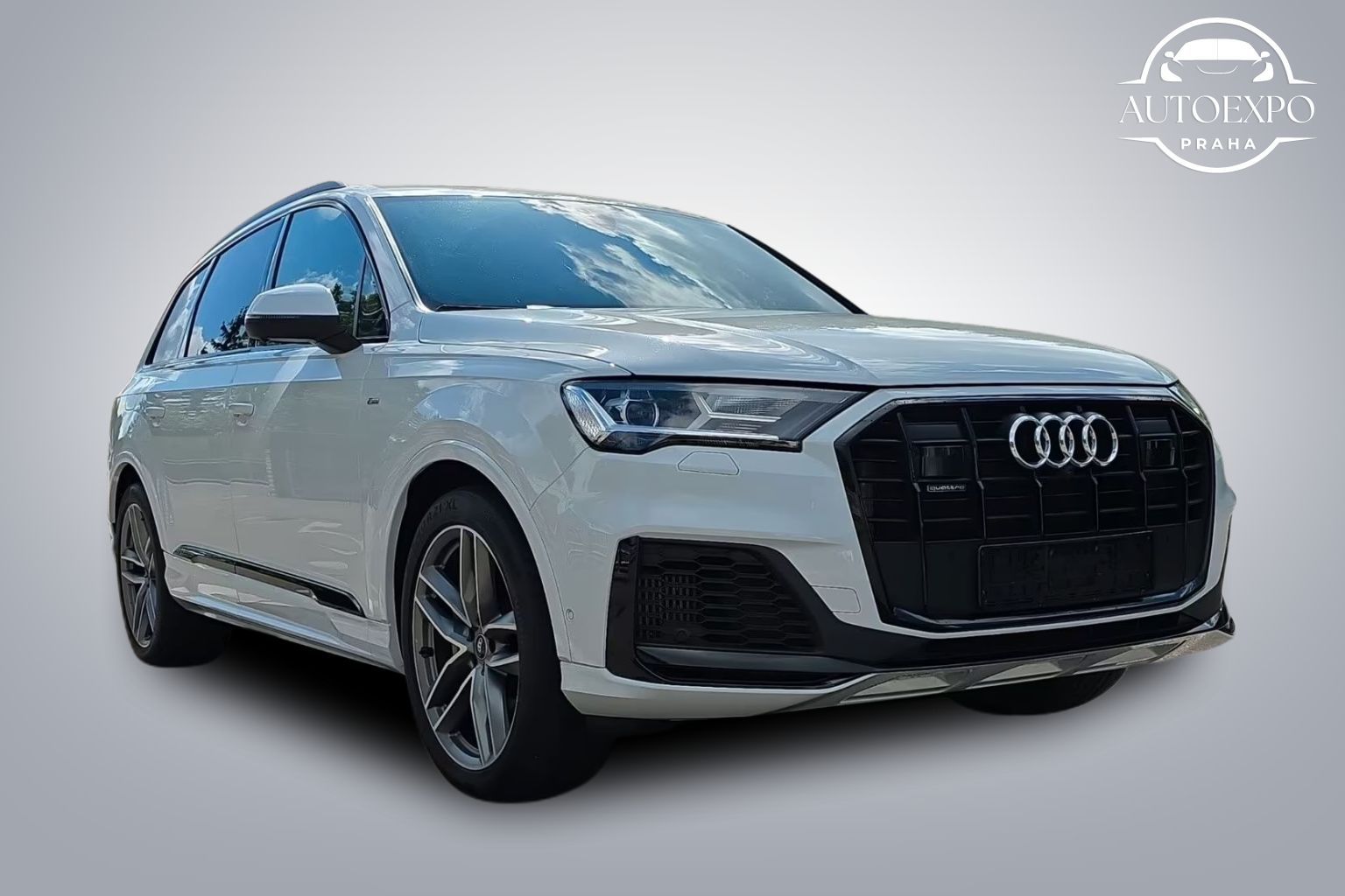 Audi Q7, 55 TFSI e quattro S line - fotka 2