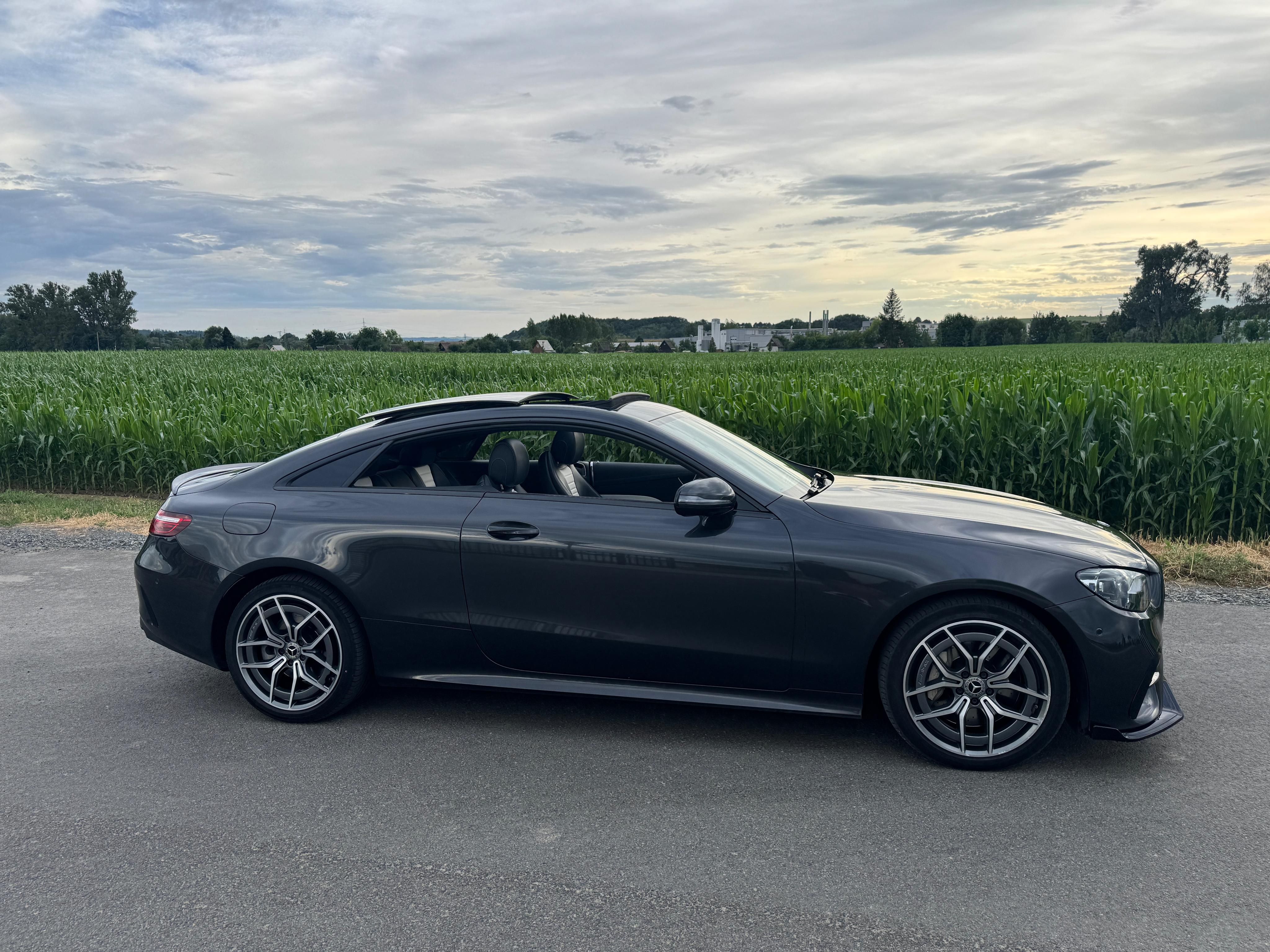 Mercedes-Benz Třídy E, Mercedes-Benz E 400d 4MATIC - fotka 4