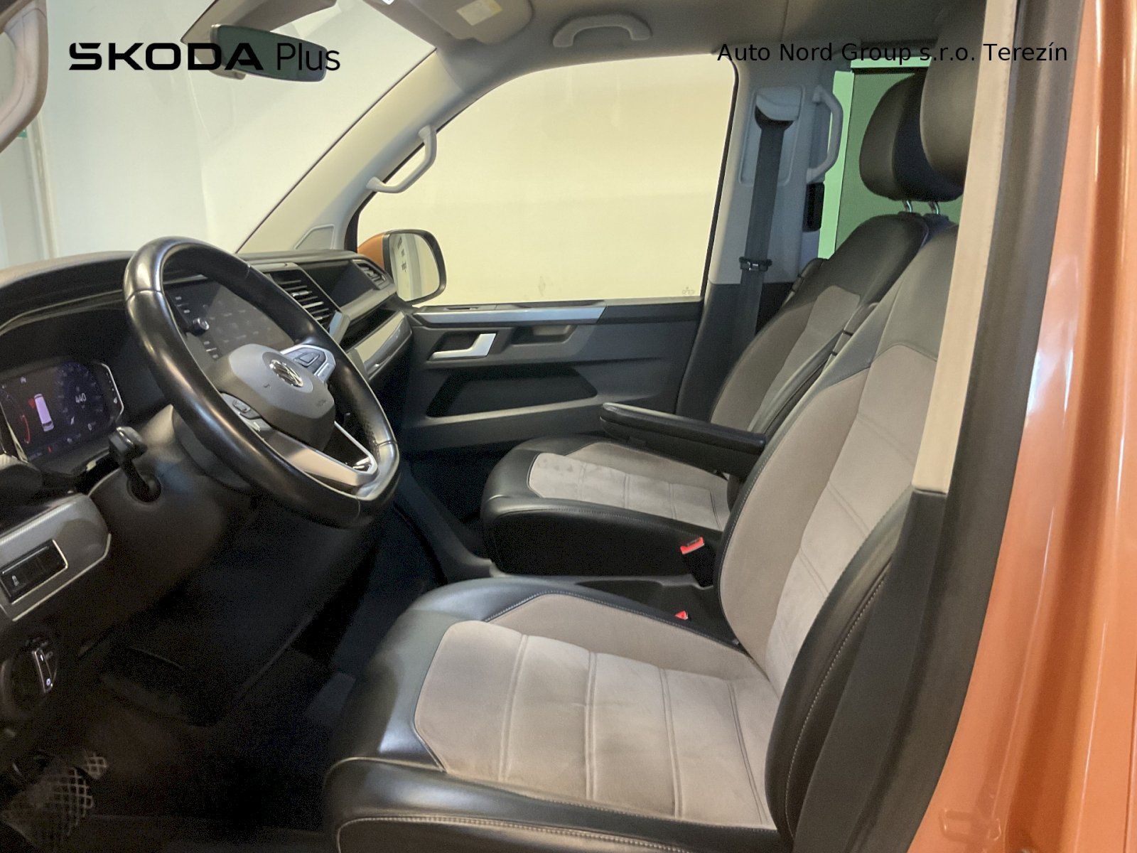 Volkswagen Multivan, 6.1 HL TDI DSG - fotka 5