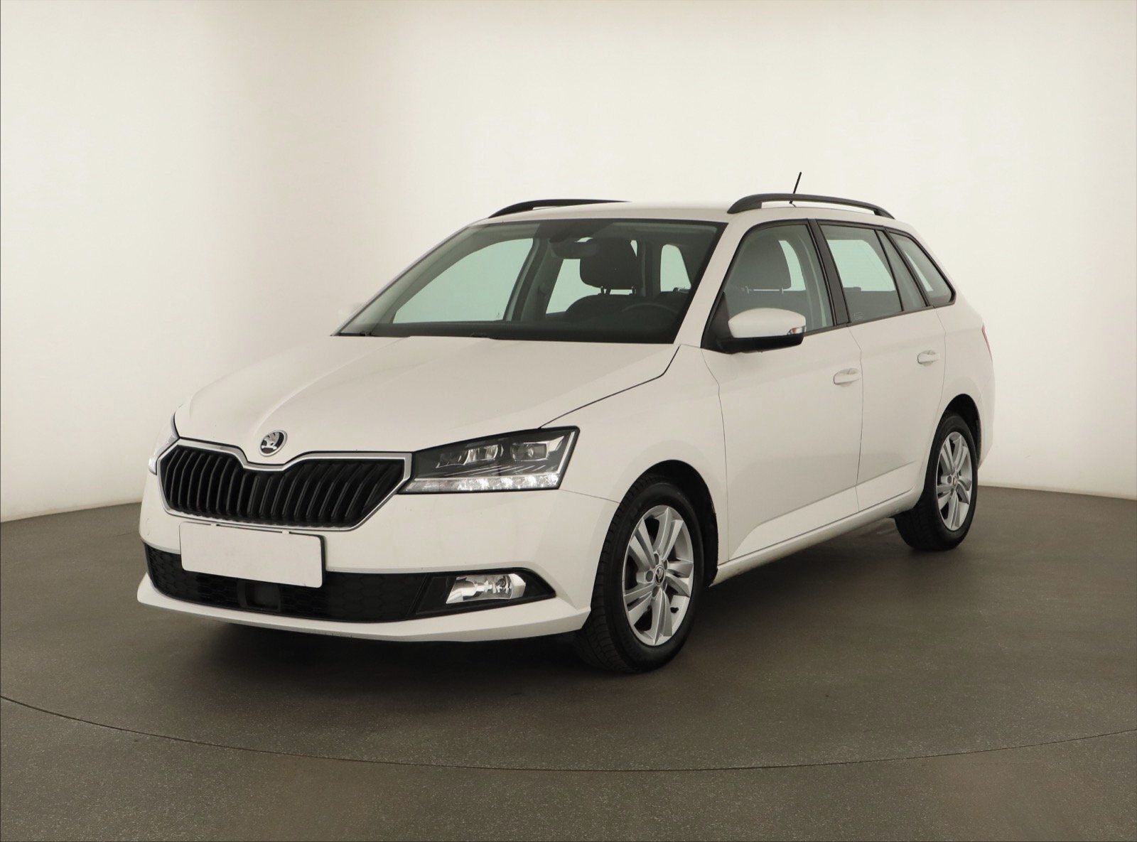 Škoda Fabia, 1.0 TSI, Style, ČR,1.maj - fotka 2