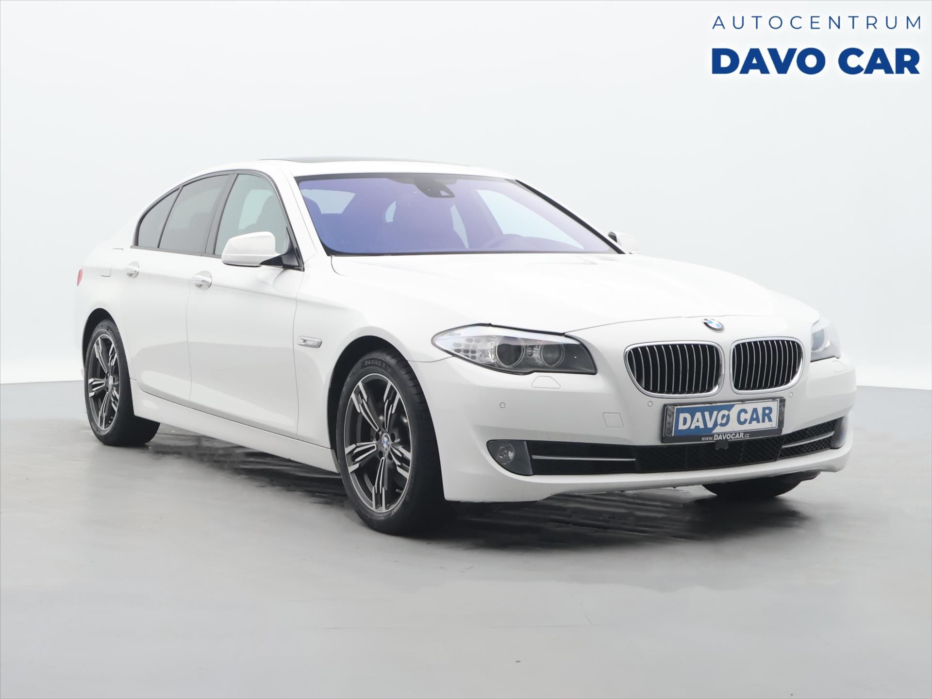 BMW Řada 5, 3,0 530d 190KW xDrive CZ