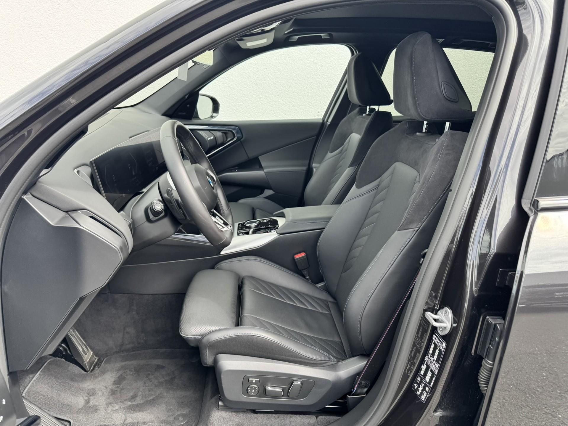 BMW X3, X3 20D xDrive Tažné M PRO - fotka 6