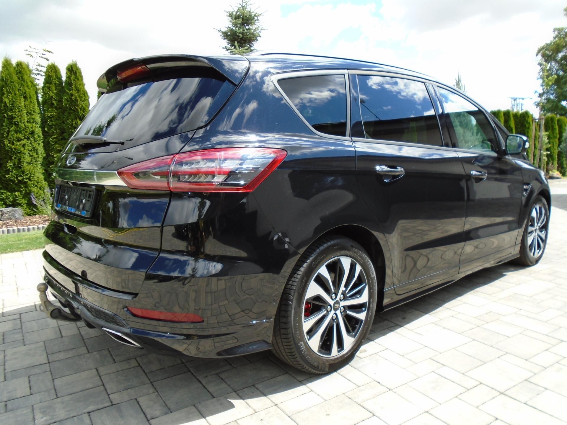 Ford S-MAX, 2.0EcoBlue140kW 8AT ST-Line 7m - fotka 4