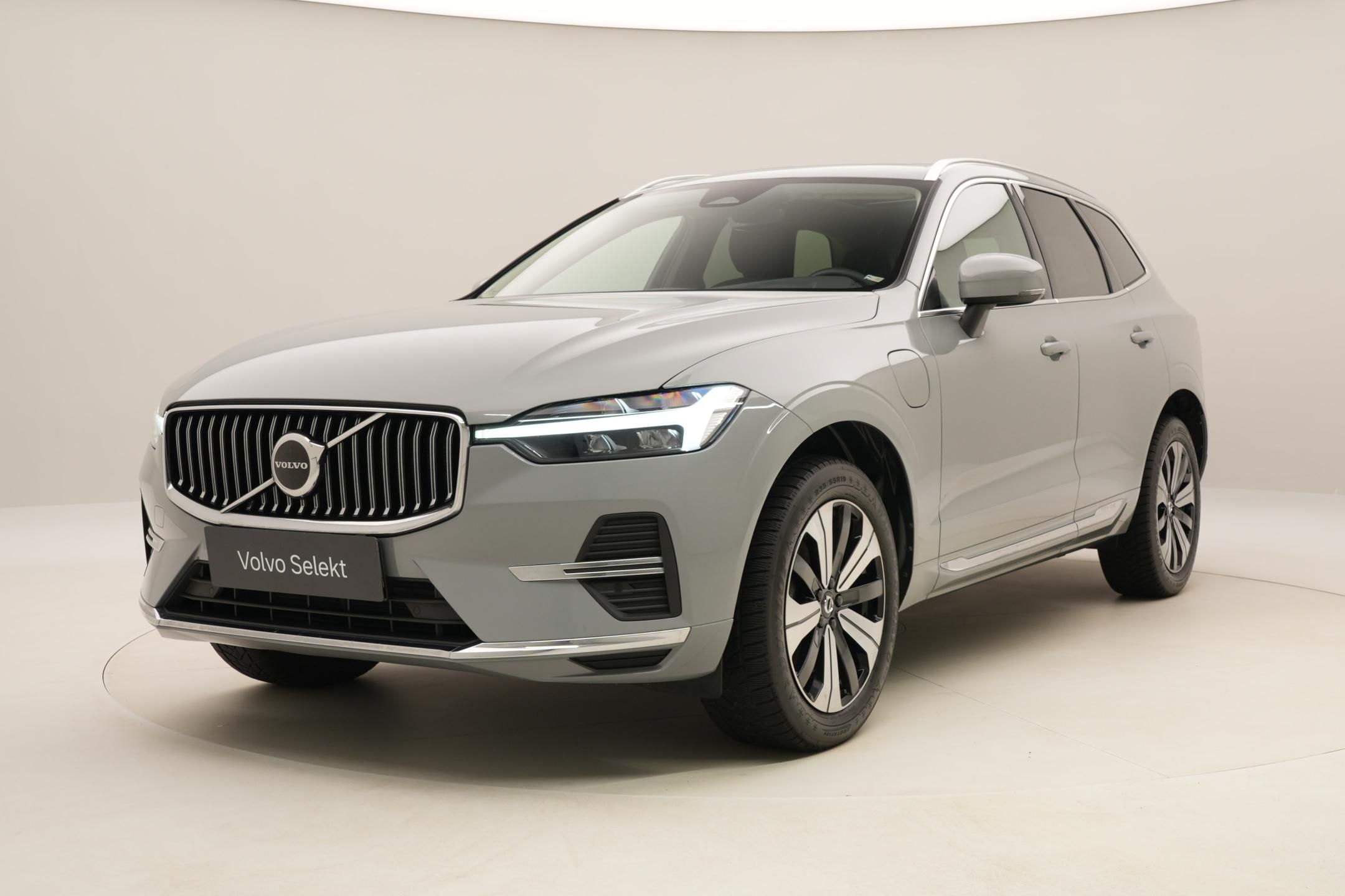 Volvo XC60, T6 AWD RECHARGE BRIGHT PLUS CZ
