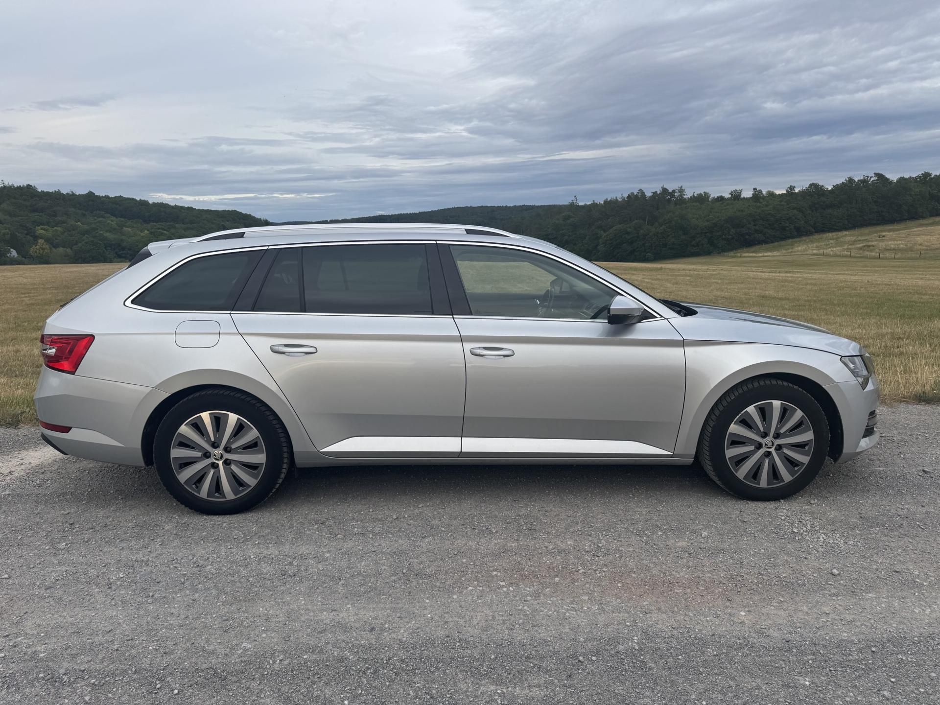 Škoda Superb, 2.0TDI STYLE+ ACC NAVI LED ČR - fotka 6