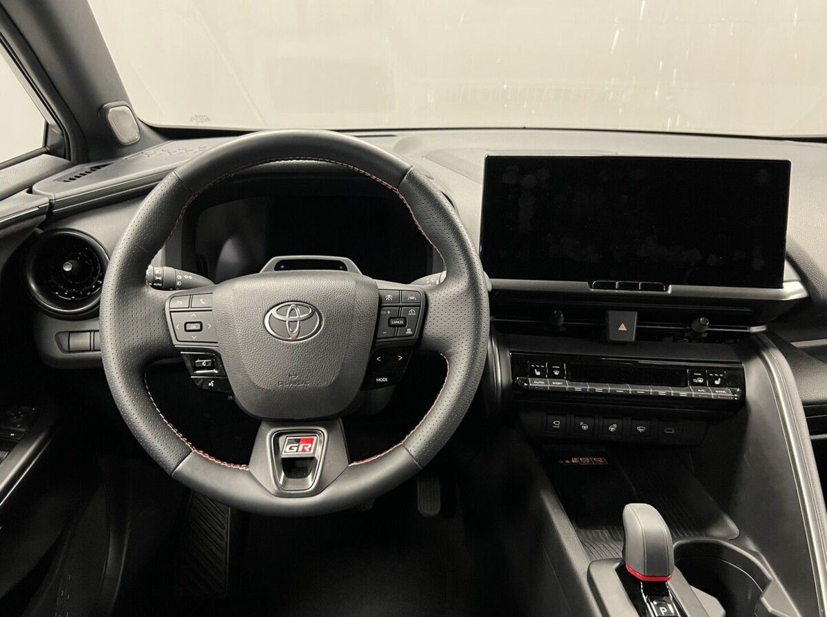 Toyota C-HR, 2,0 Hybrid AT GR SPORT - fotka 5