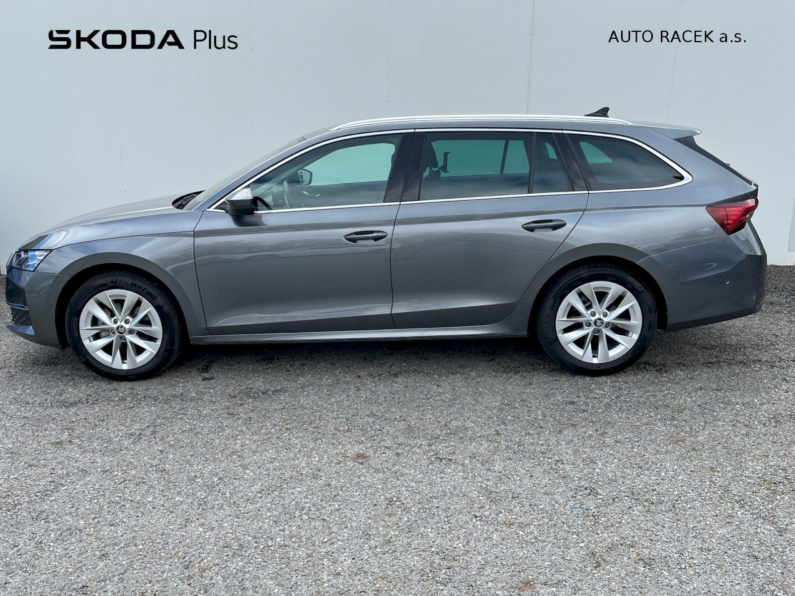 Škoda Octavia, 2.0 TDI 110kW DSG Selection Co - fotka 3