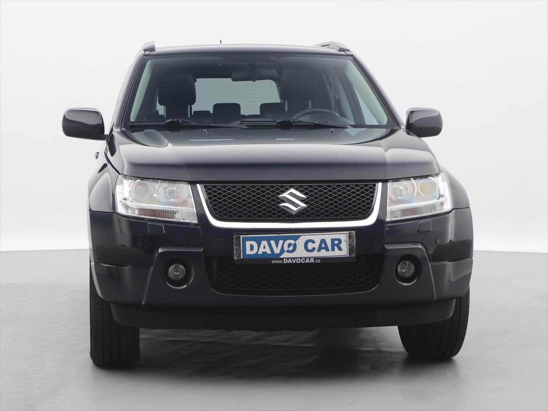 Suzuki Grand Vitara, 2,0 JLX 103kW Aut. CZ - fotka 2