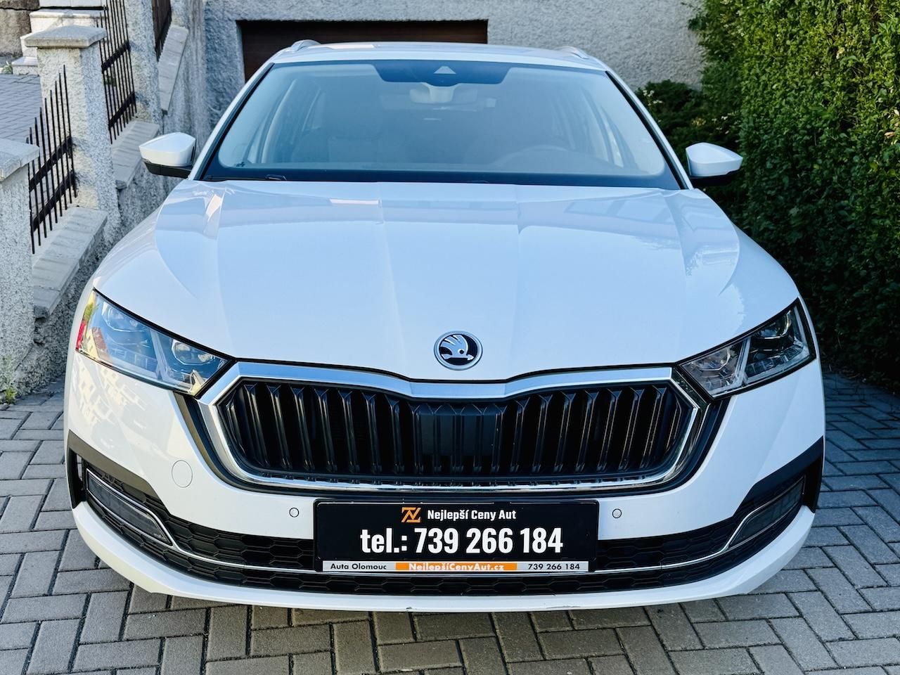 Škoda Octavia, 2,0TDi 110kW STYLE ČR TAŽNÉ - fotka 2