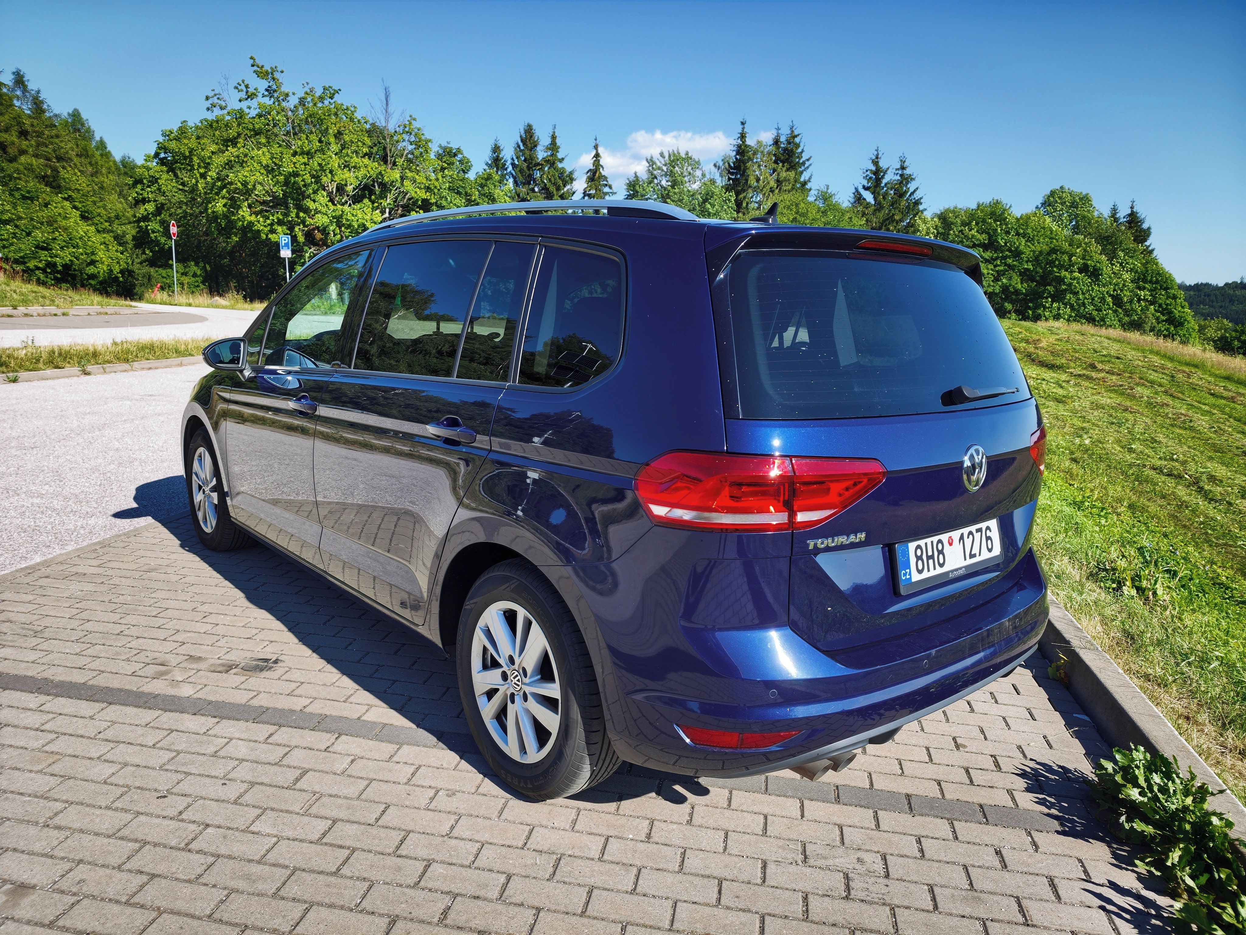 Volkswagen Touran, VW Touran 2.0 TDI DSG (110 kW) - fotka 4