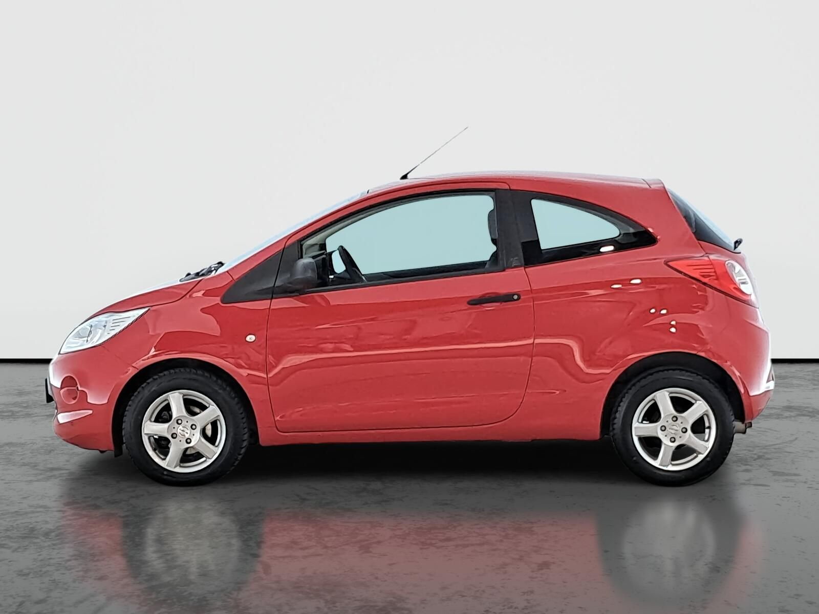 Ford Ka, 1.2 i, Klima, Park. senzory - fotka 3
