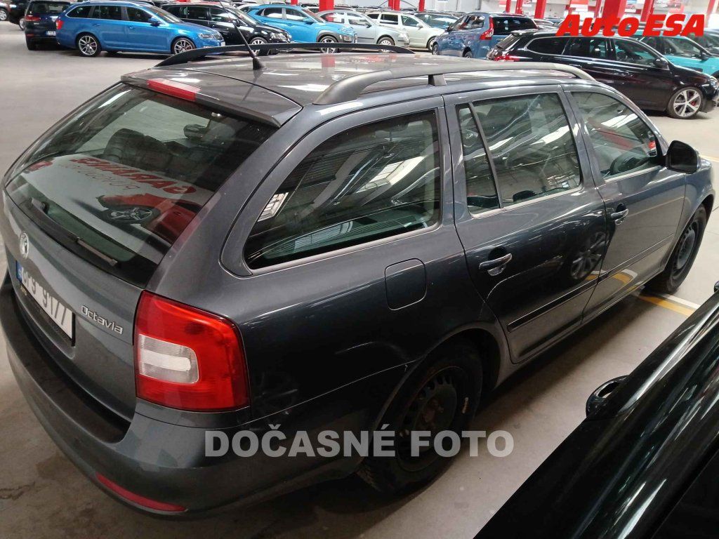 Škoda Octavia, 1.4 TSI - fotka 2