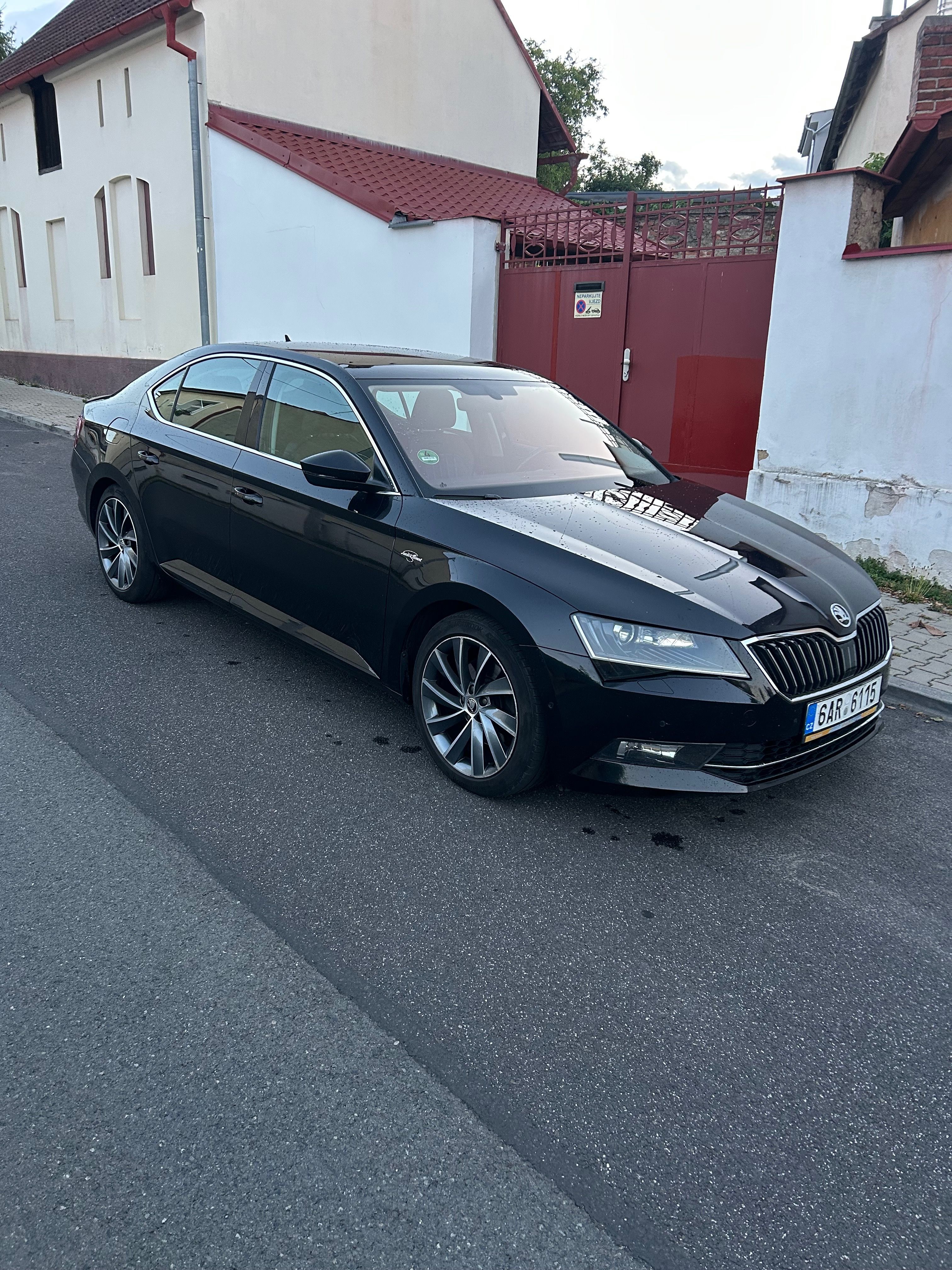 Škoda Superb, Škoda Superb L&K 4x4 DSG