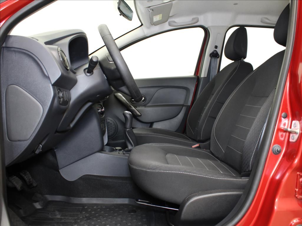 Dacia Sandero, 1,0 SCe 54kW 51tkm. 1.maj.ČR - fotka 6