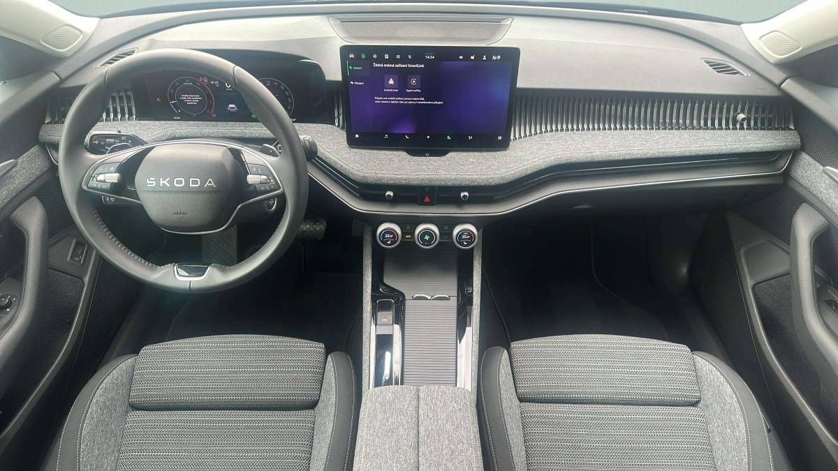 Škoda Superb, Combi Selection 2,0TDI 110kW D - fotka 5