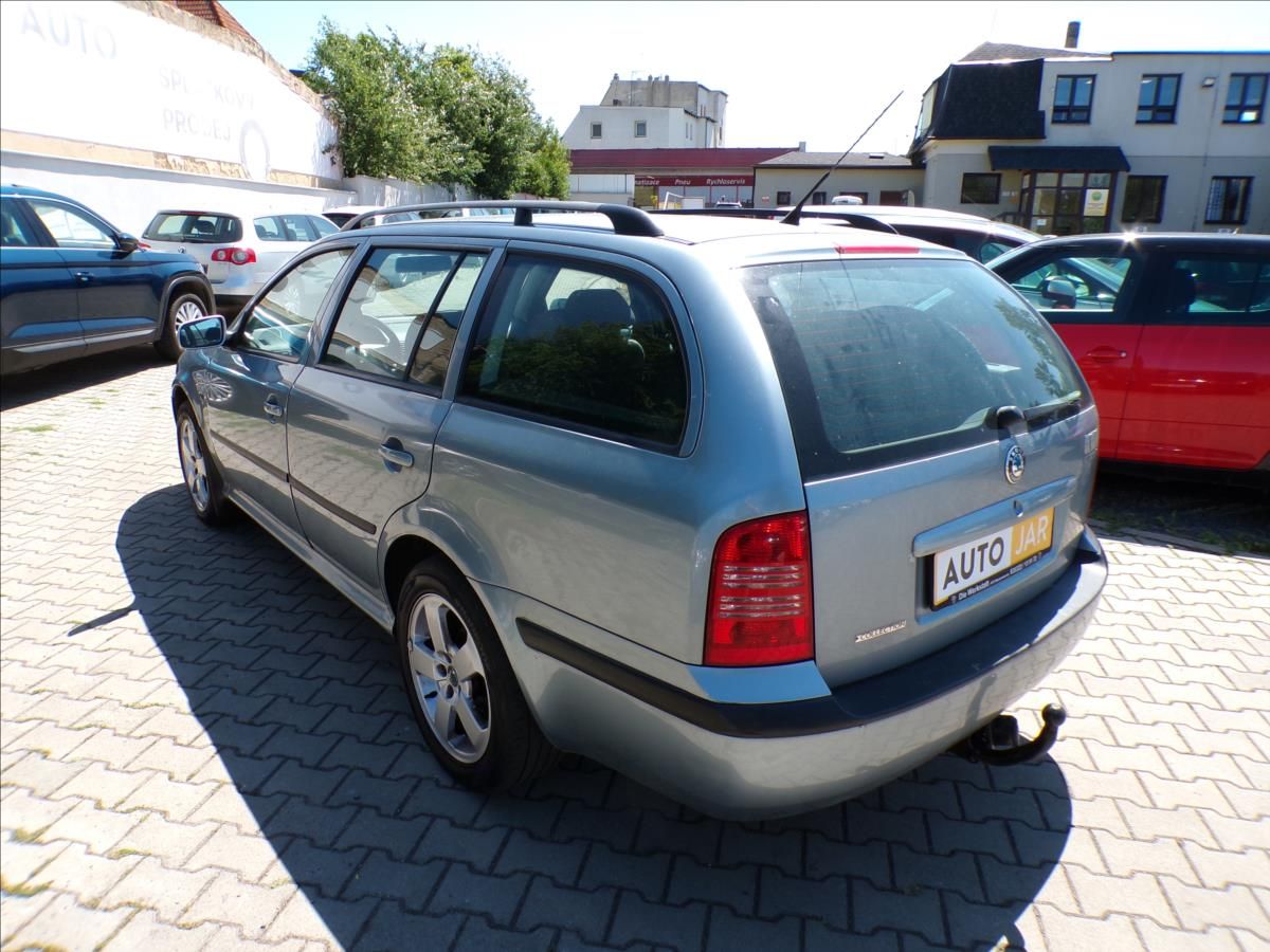 Škoda Octavia, 1,8 20V-TURBO  TAŽNÉ ZAŘÍZENÍ - fotka 4