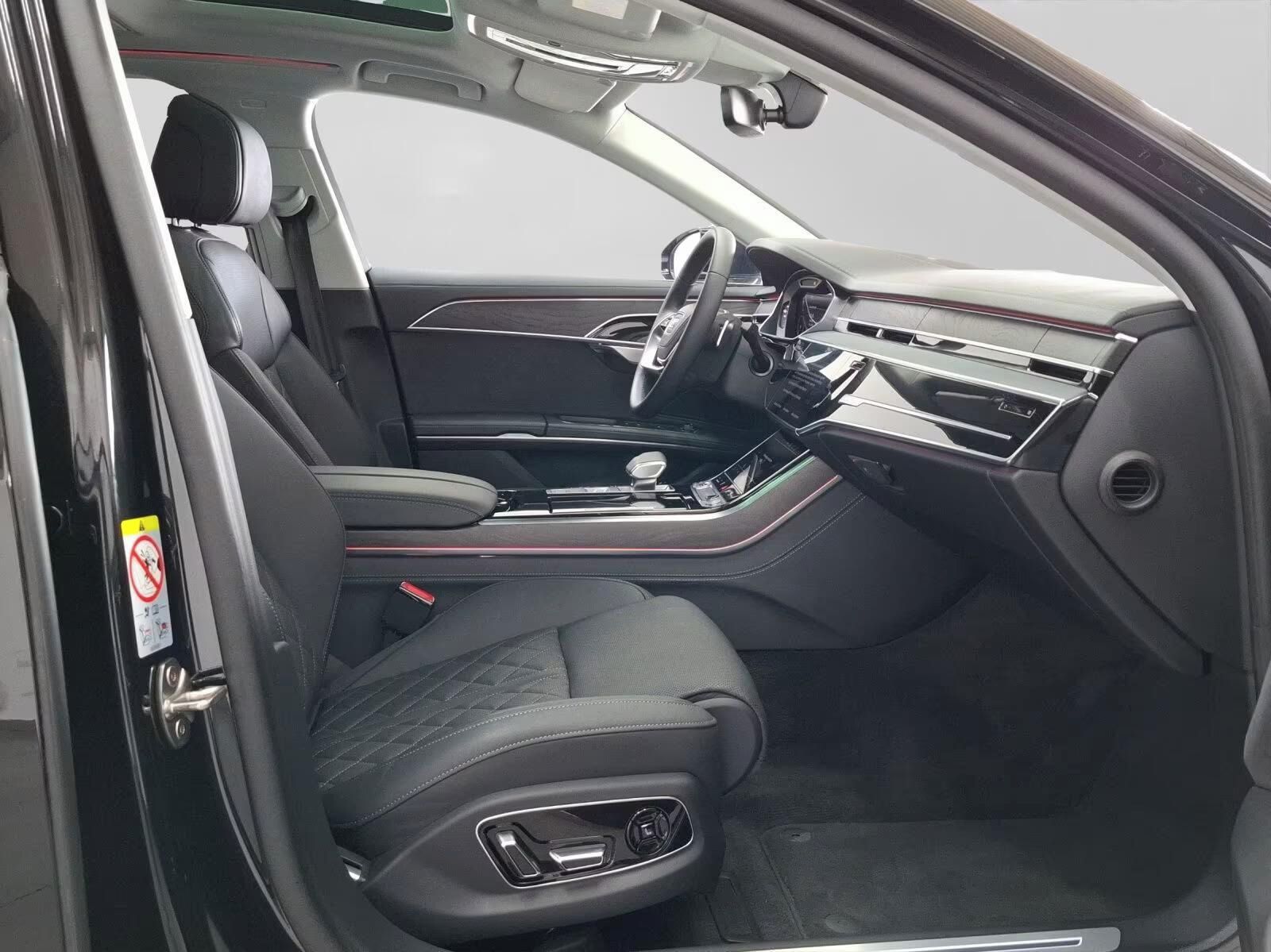 Audi A8, Lang 60 TFSIe quattro*Kůže* - fotka 4