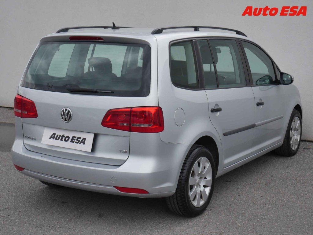Volkswagen Touran, 1.6TDi,ČR - fotka 4