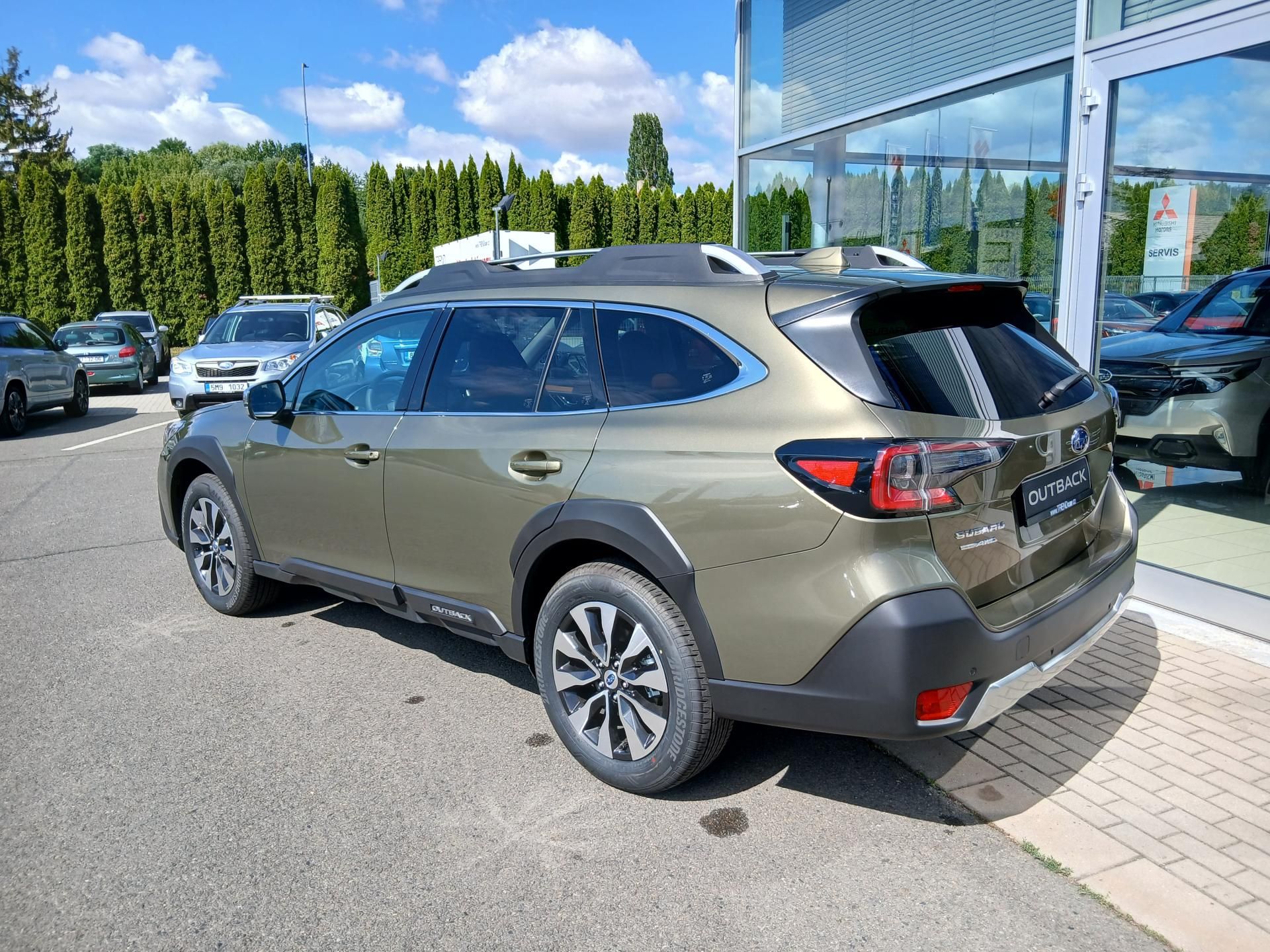 Subaru Outback, 2.5i-TOURING - fotka 4