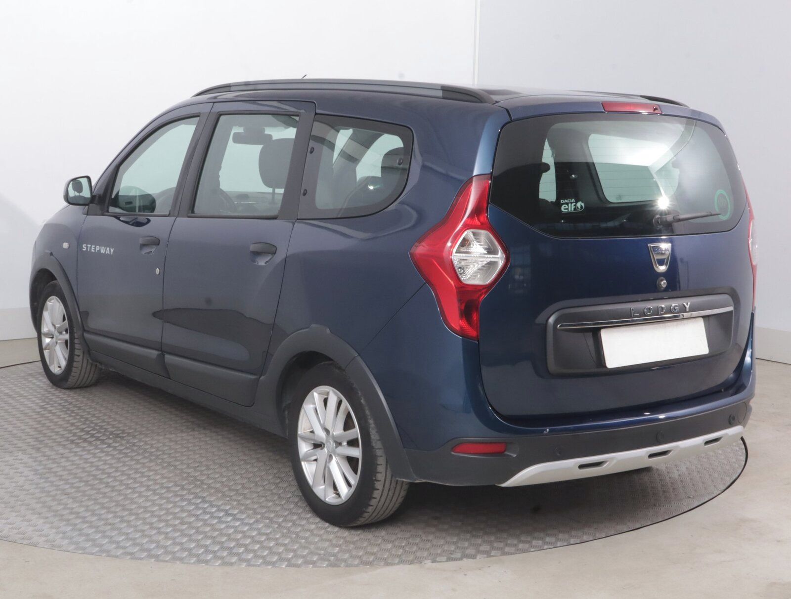 Dacia Lodgy, 1.3 TCe, Stepway, 7 míst - fotka 4