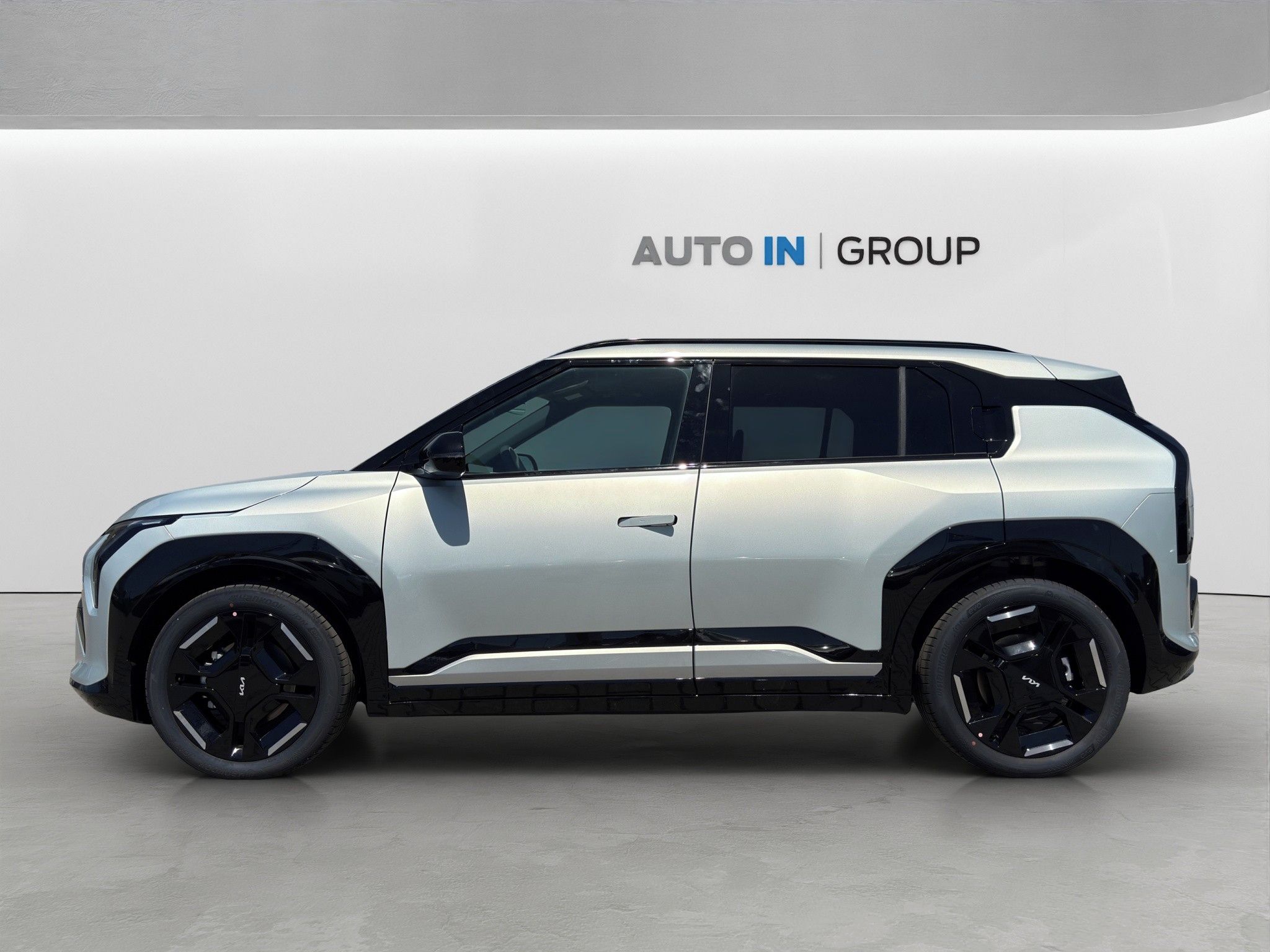 Kia EV3, EV3 SV1 4x2 GT-LINE 150 KW + 8 - fotka 3