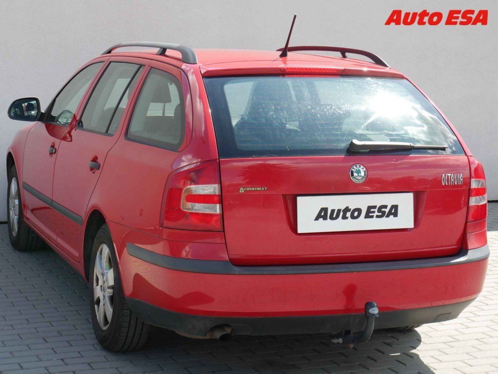 Škoda Octavia, 1.6i - fotka 6