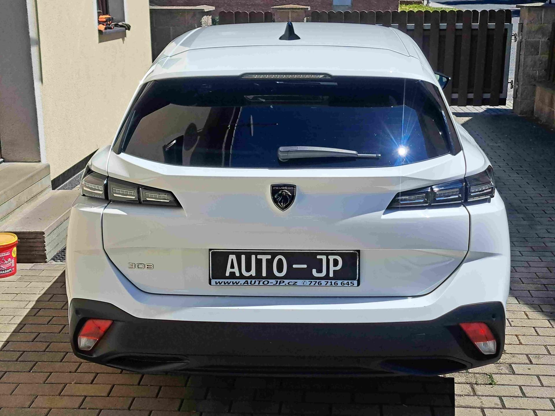 Peugeot 308, SW 1,2 PT EAT8    PŘIPRAVUJEME - fotka 4