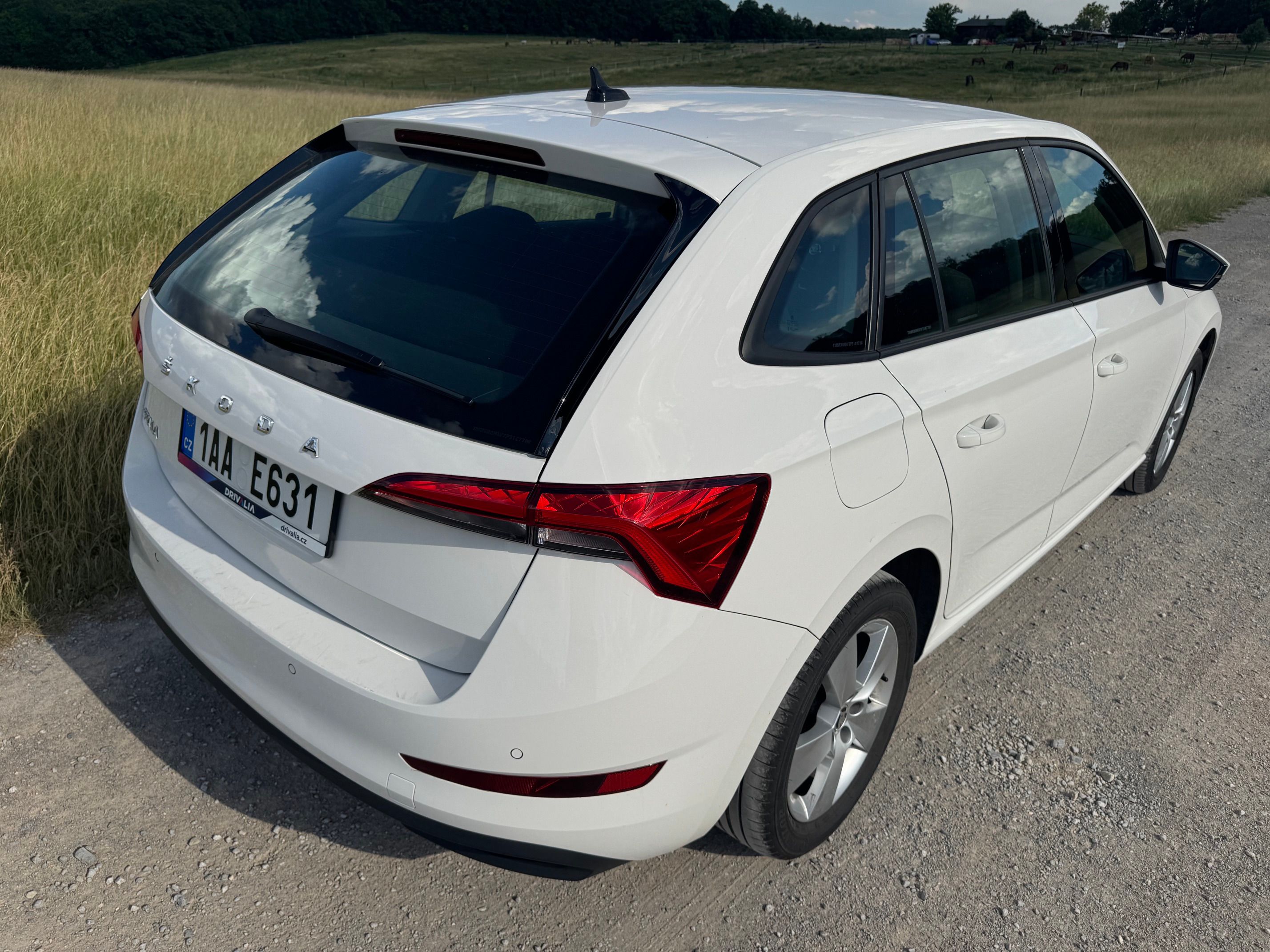 Škoda Scala, 1.0TSI 81kW AMBITION+ LED ČR - fotka 4