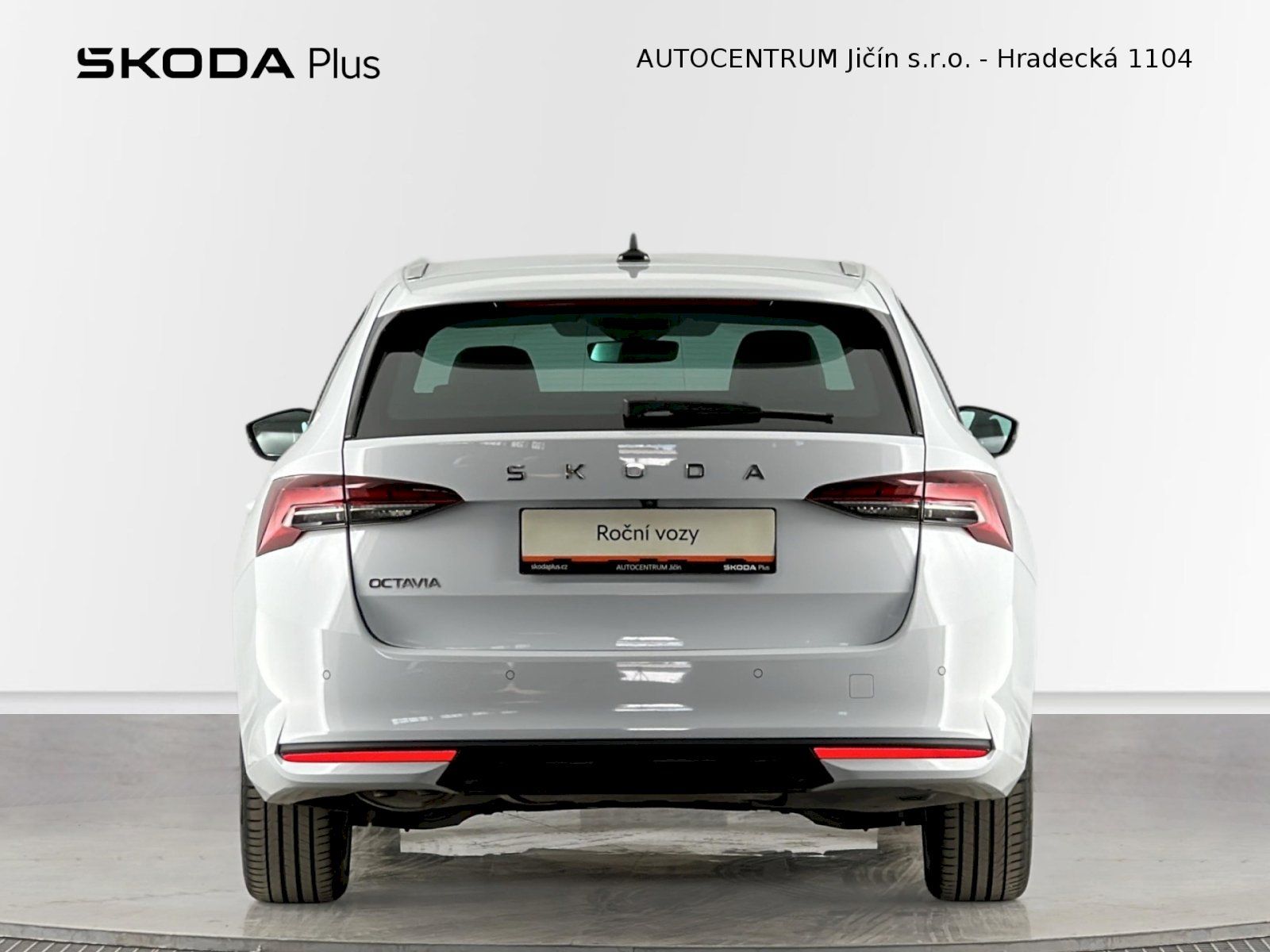 Škoda Octavia, Combi DSG 1.5TSI 110kW Top Sel - fotka 6